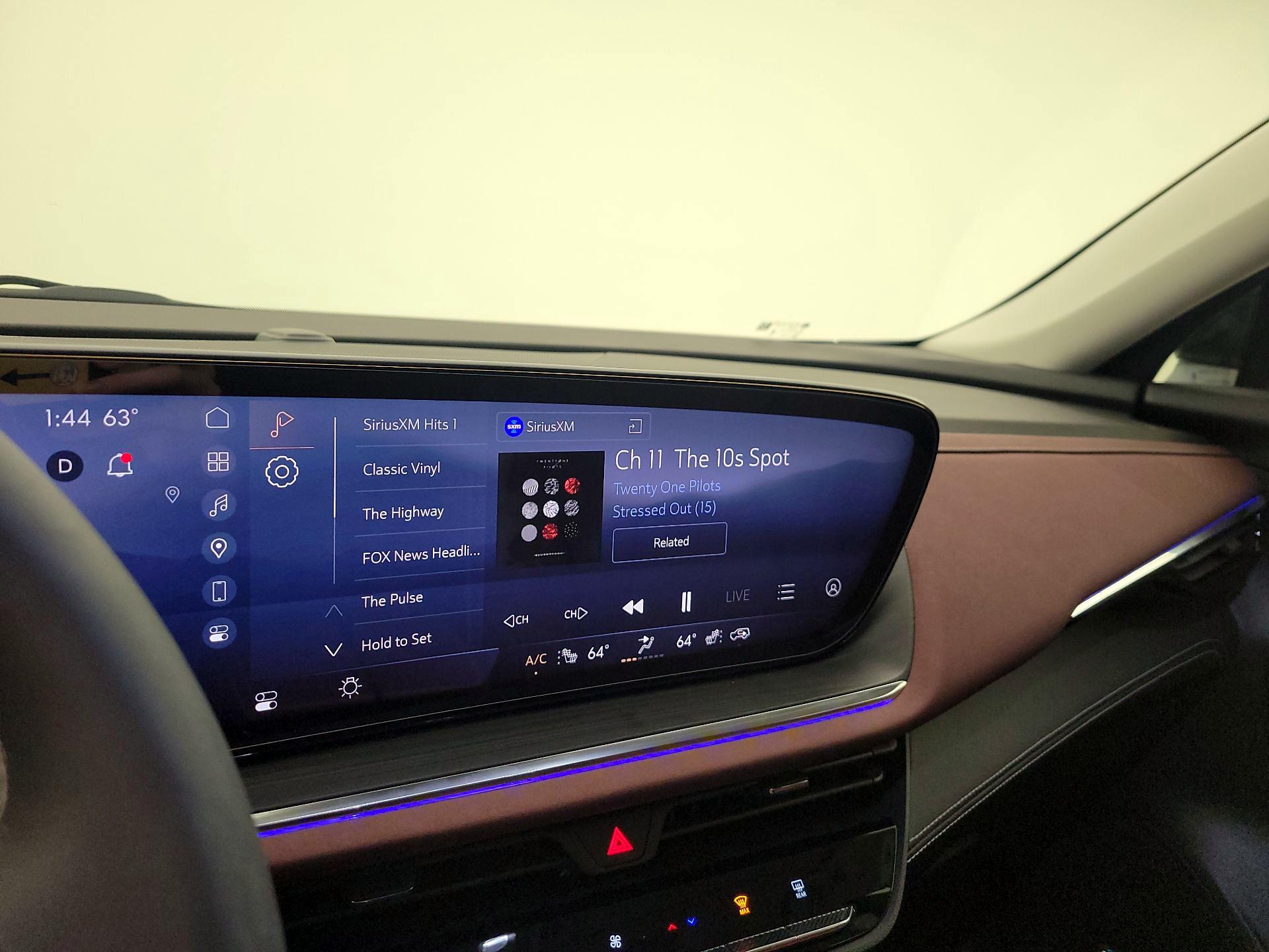 Thumbnail: 2025 Buick Envision - 16