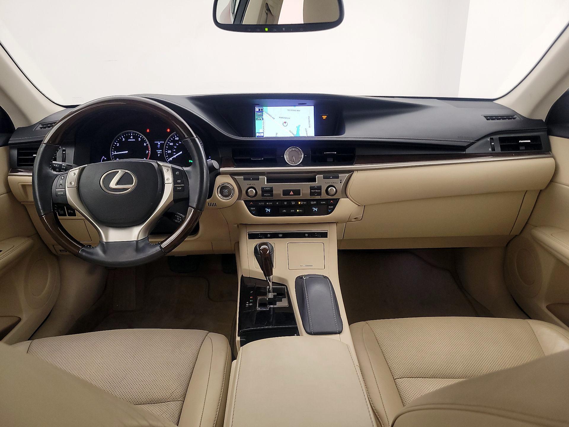 Thumbnail: 2014 Lexus ES - 9