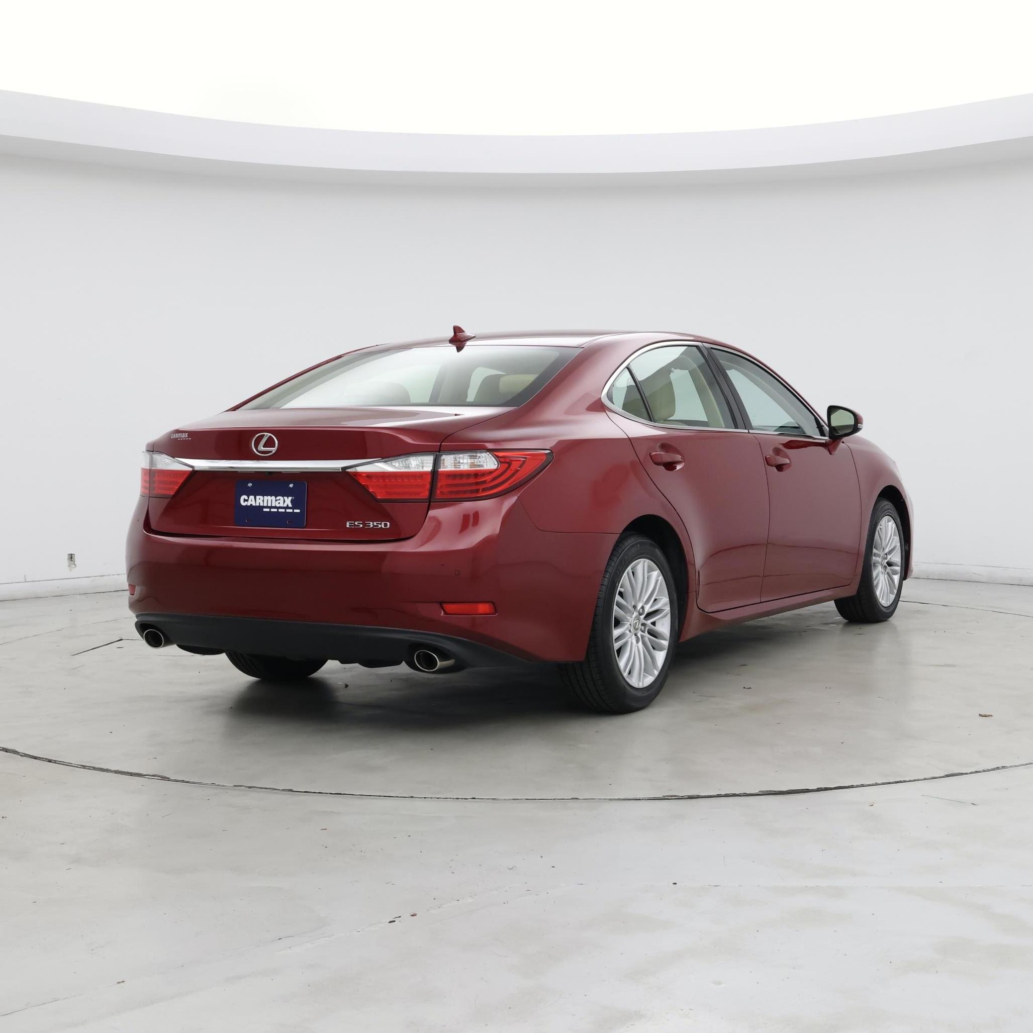 Thumbnail: 2014 Lexus ES - 8