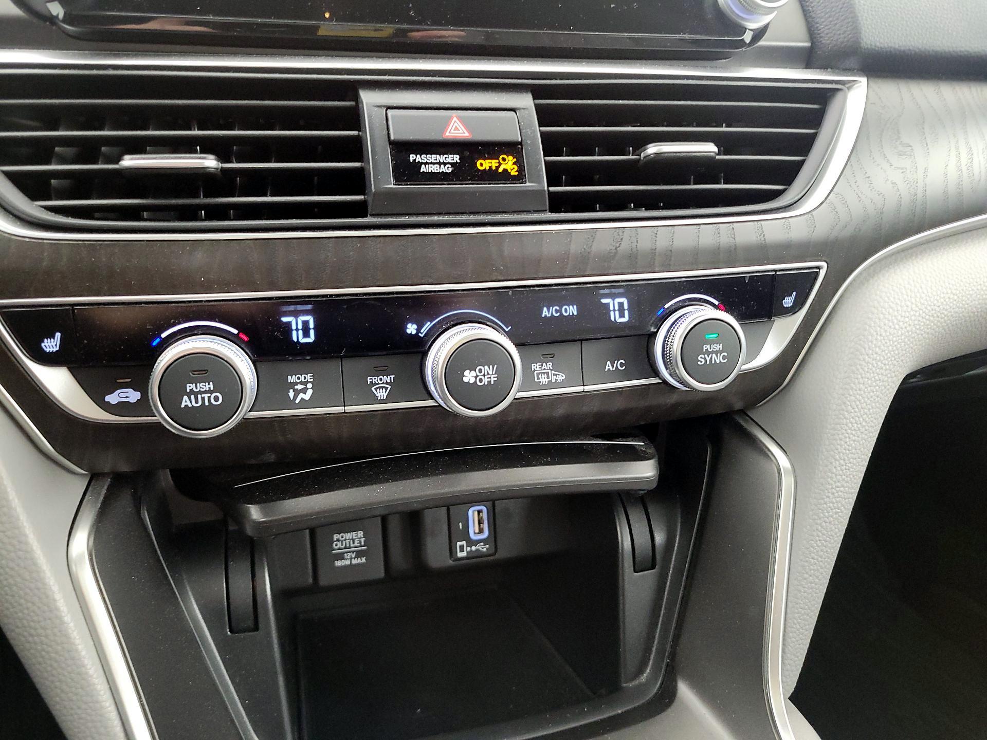 Thumbnail: 2019 Honda Accord - 16