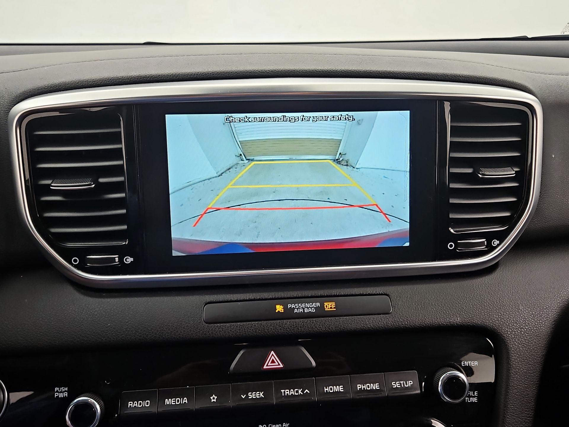 Thumbnail: 2020 Kia Sportage - 14