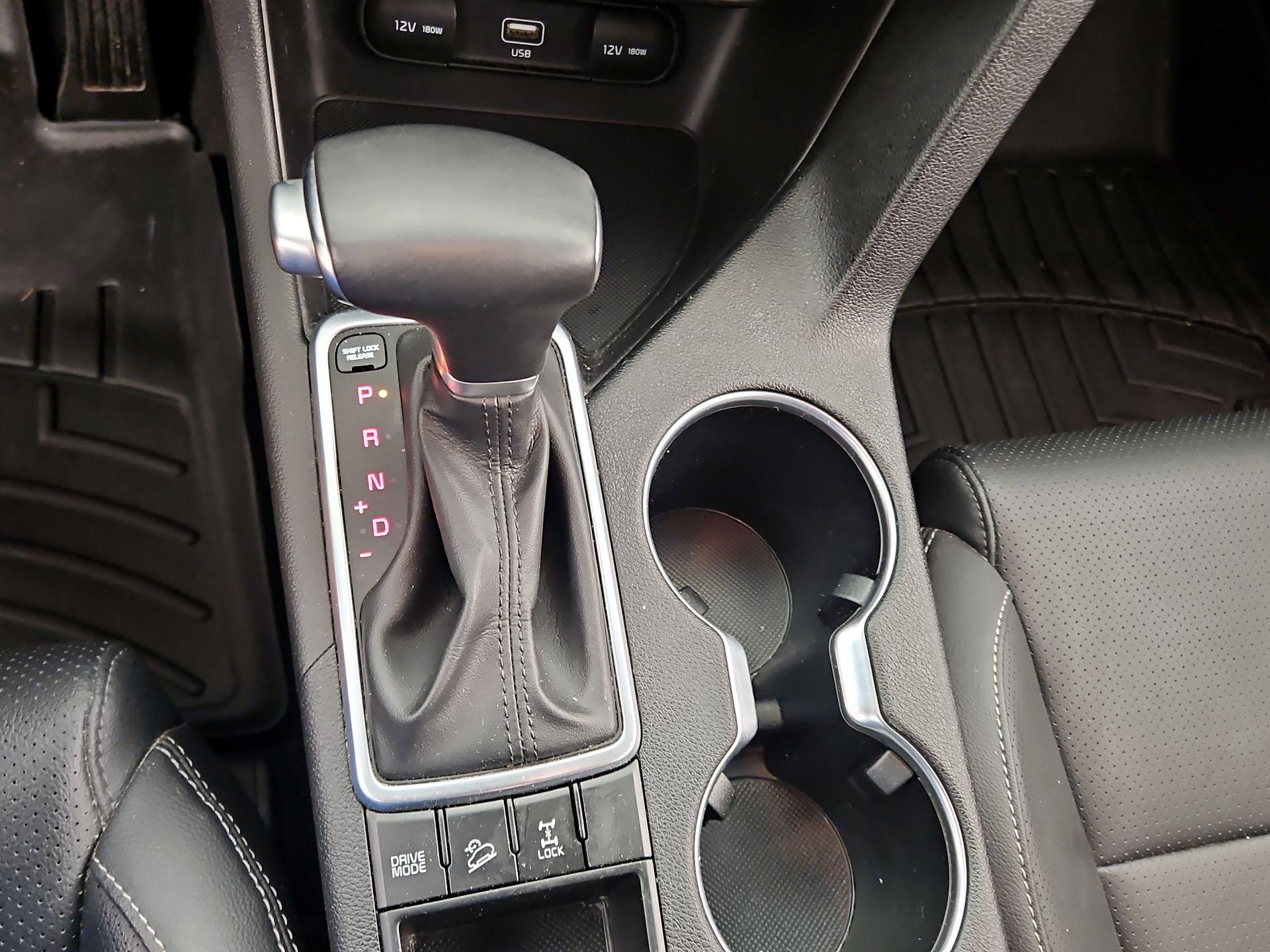 Thumbnail: 2020 Kia Sportage - 17