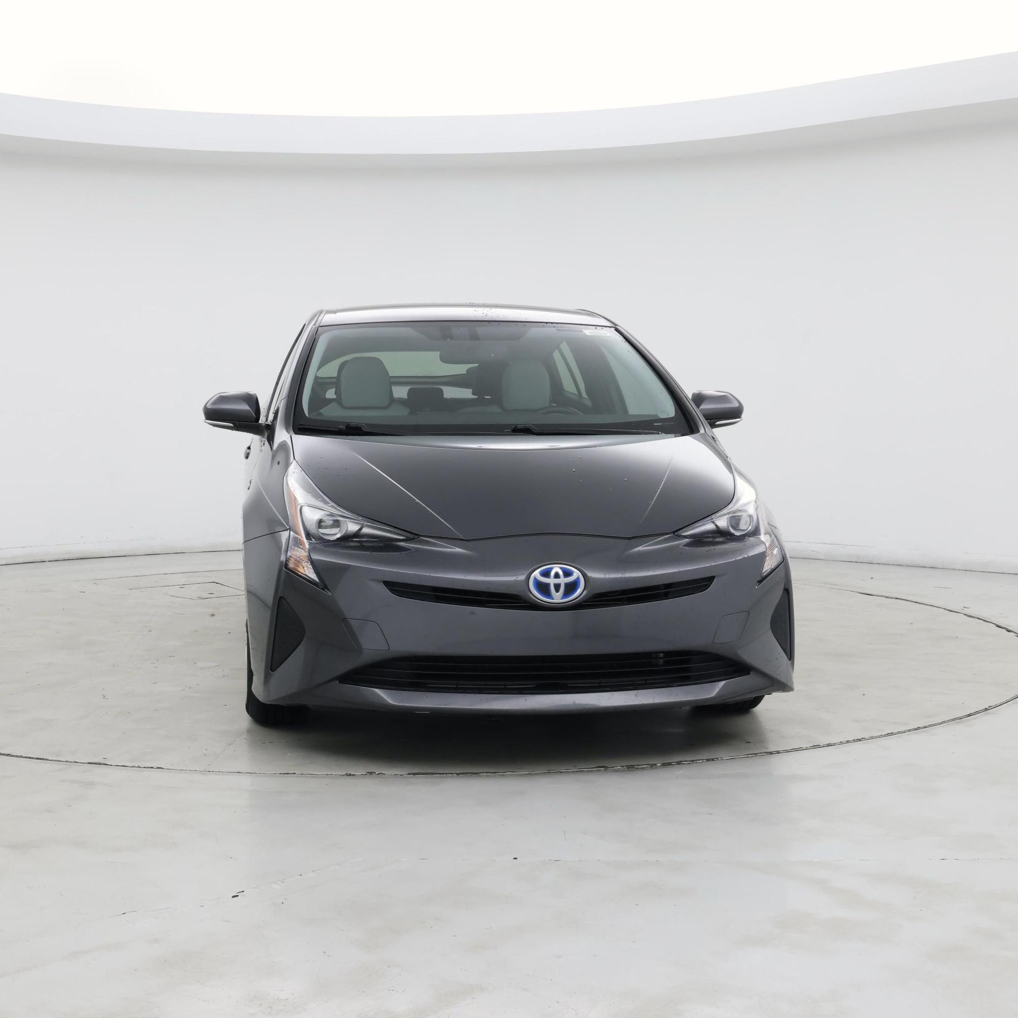 Thumbnail: 2016 Toyota Prius - 5