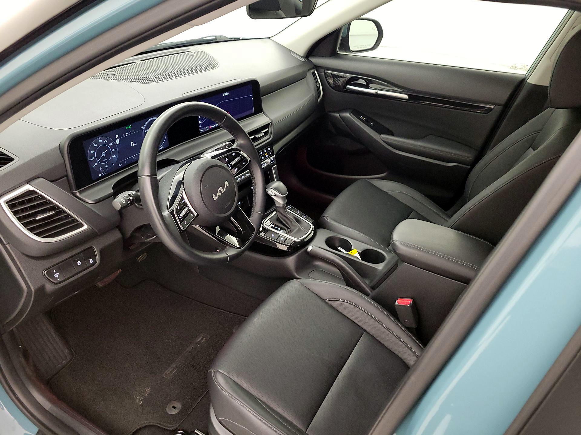 Thumbnail: 2024 Kia Seltos - 11