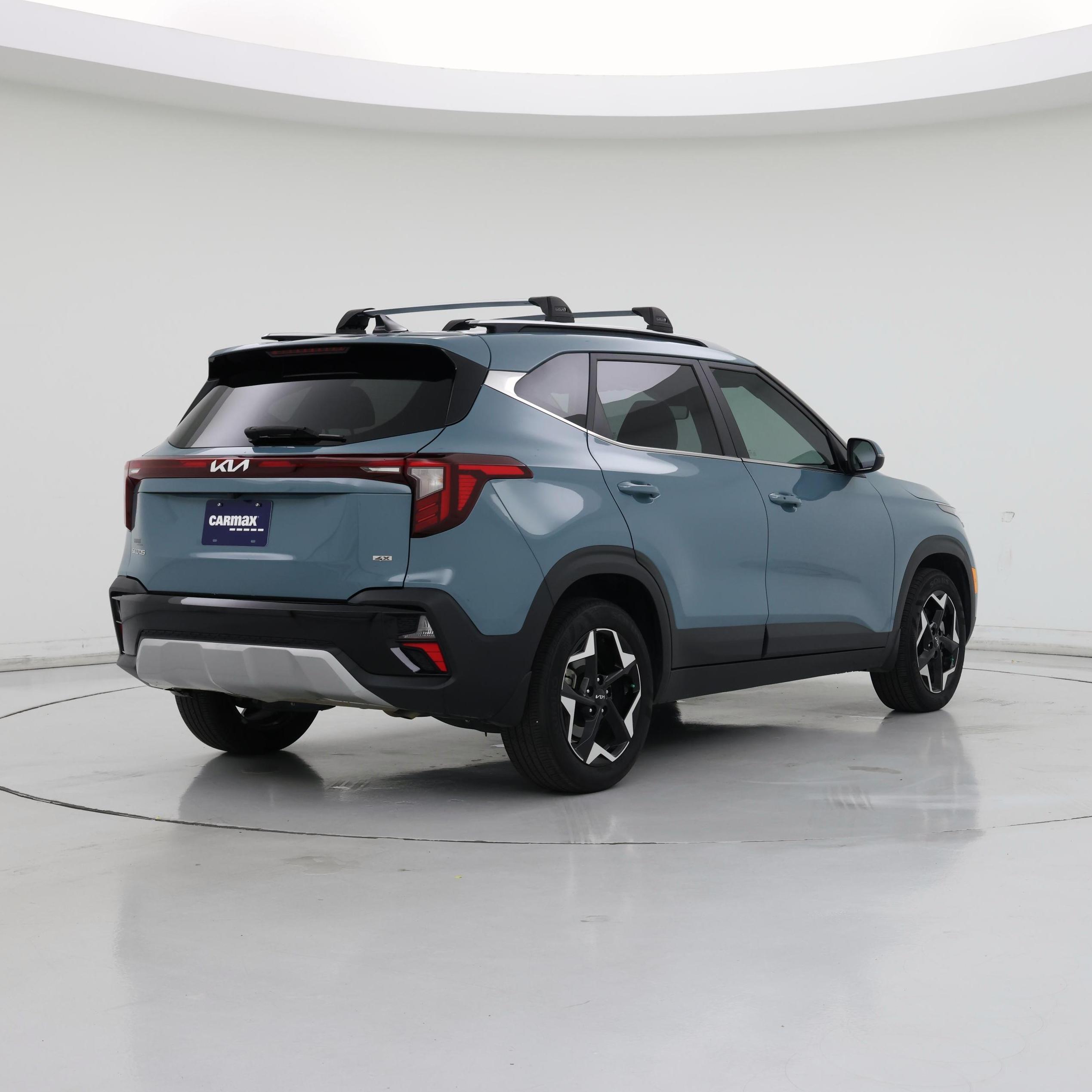 Thumbnail: 2024 Kia Seltos - 8