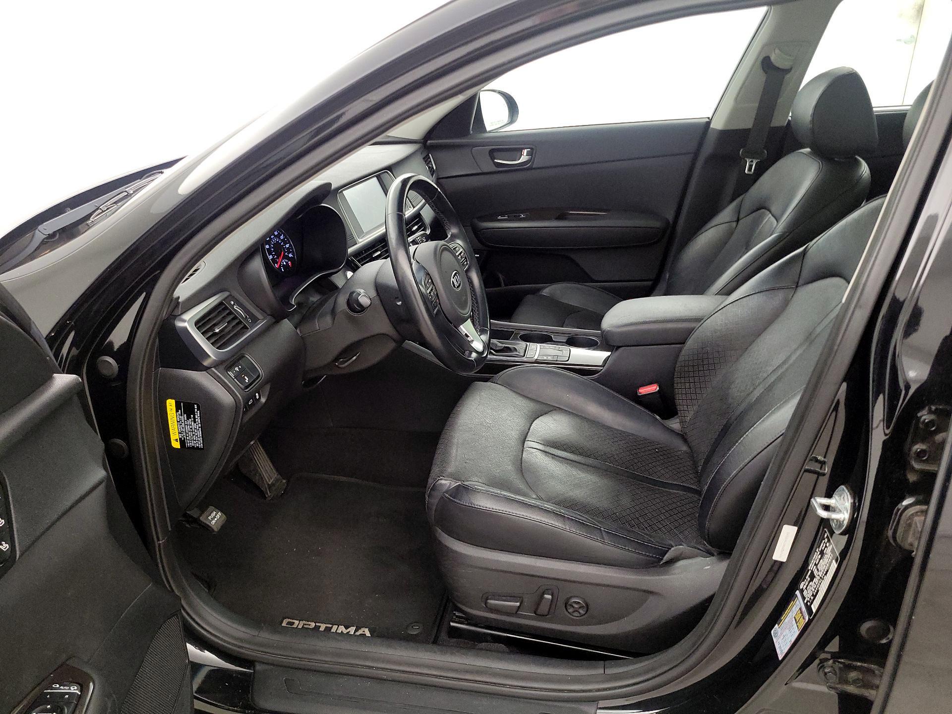 Thumbnail: 2016 Kia Optima - 11