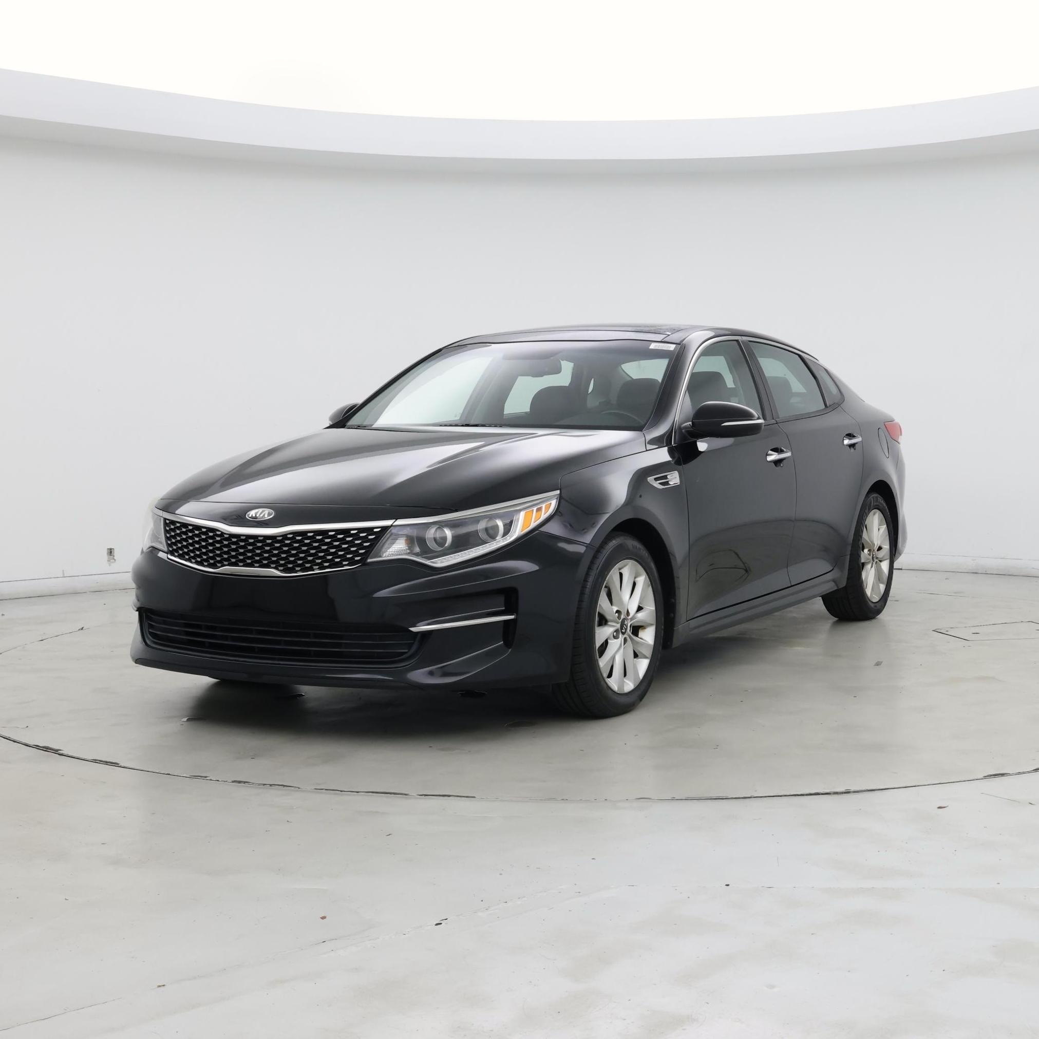 Thumbnail: 2016 Kia Optima - 4