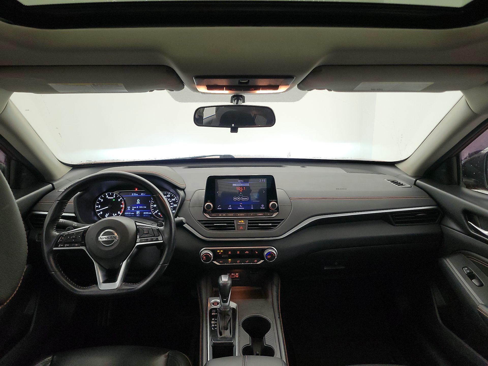 Thumbnail: 2019 Nissan Altima - 9