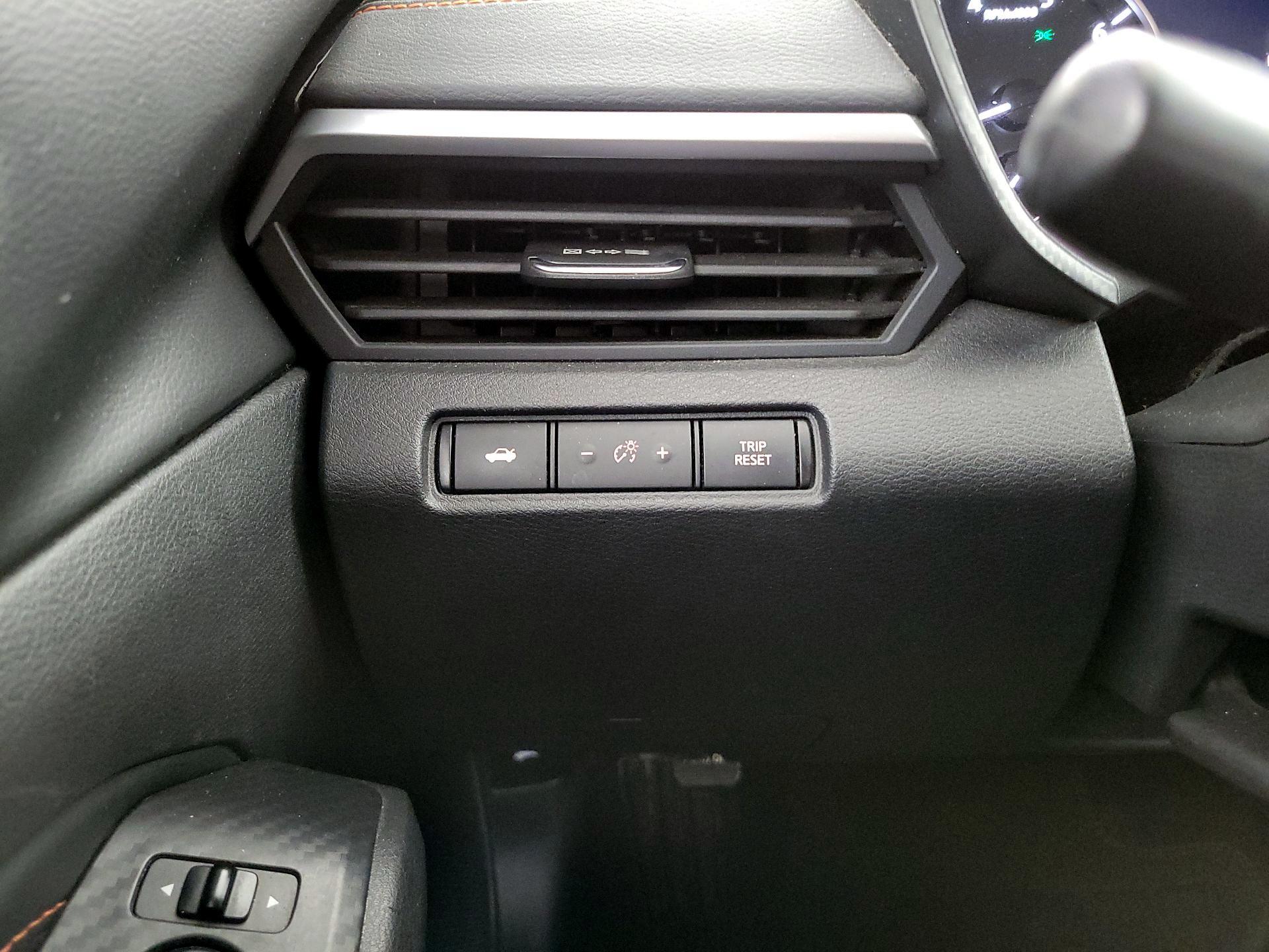 Thumbnail: 2019 Nissan Altima - 13