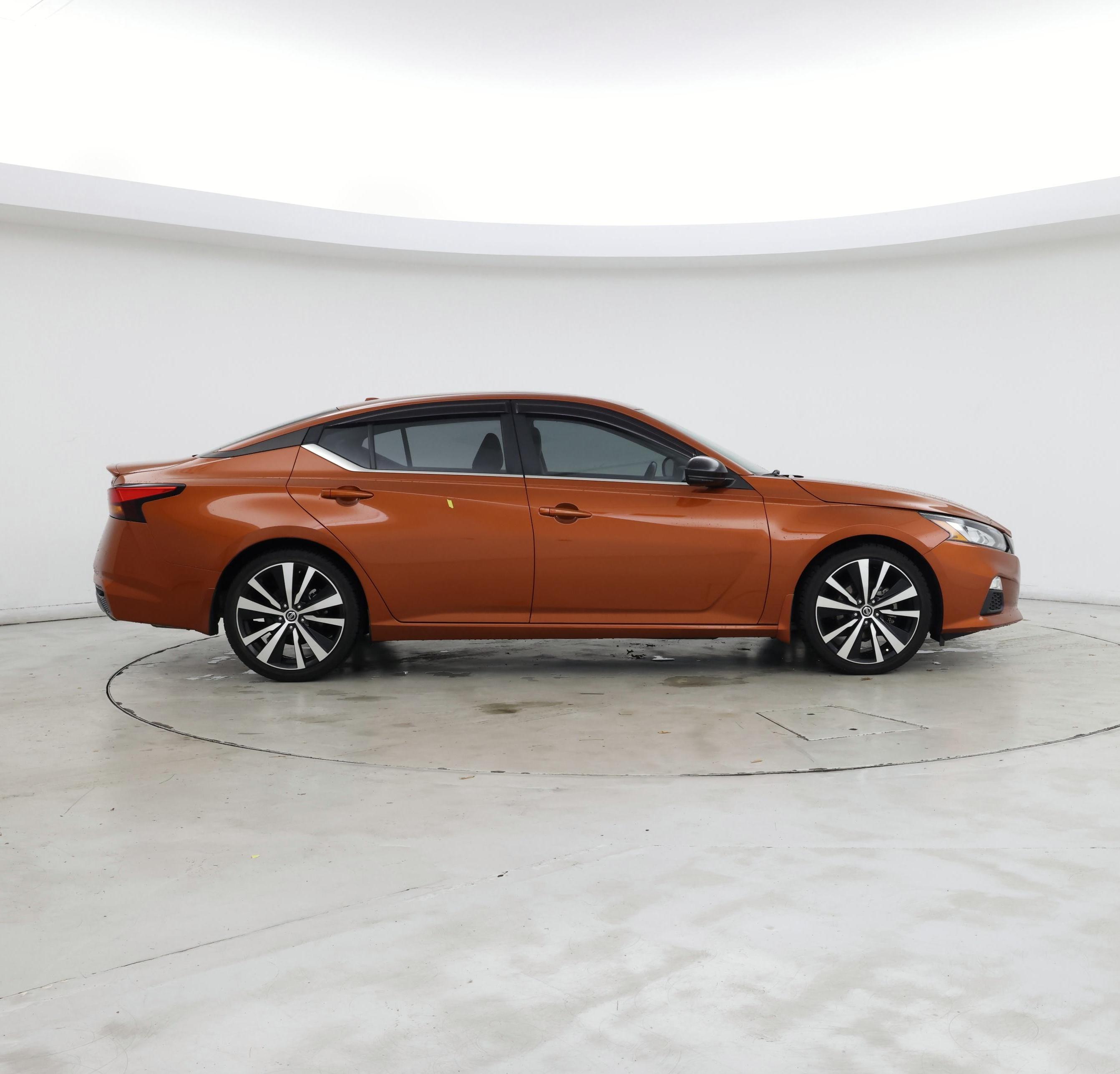 Thumbnail: 2019 Nissan Altima - 7