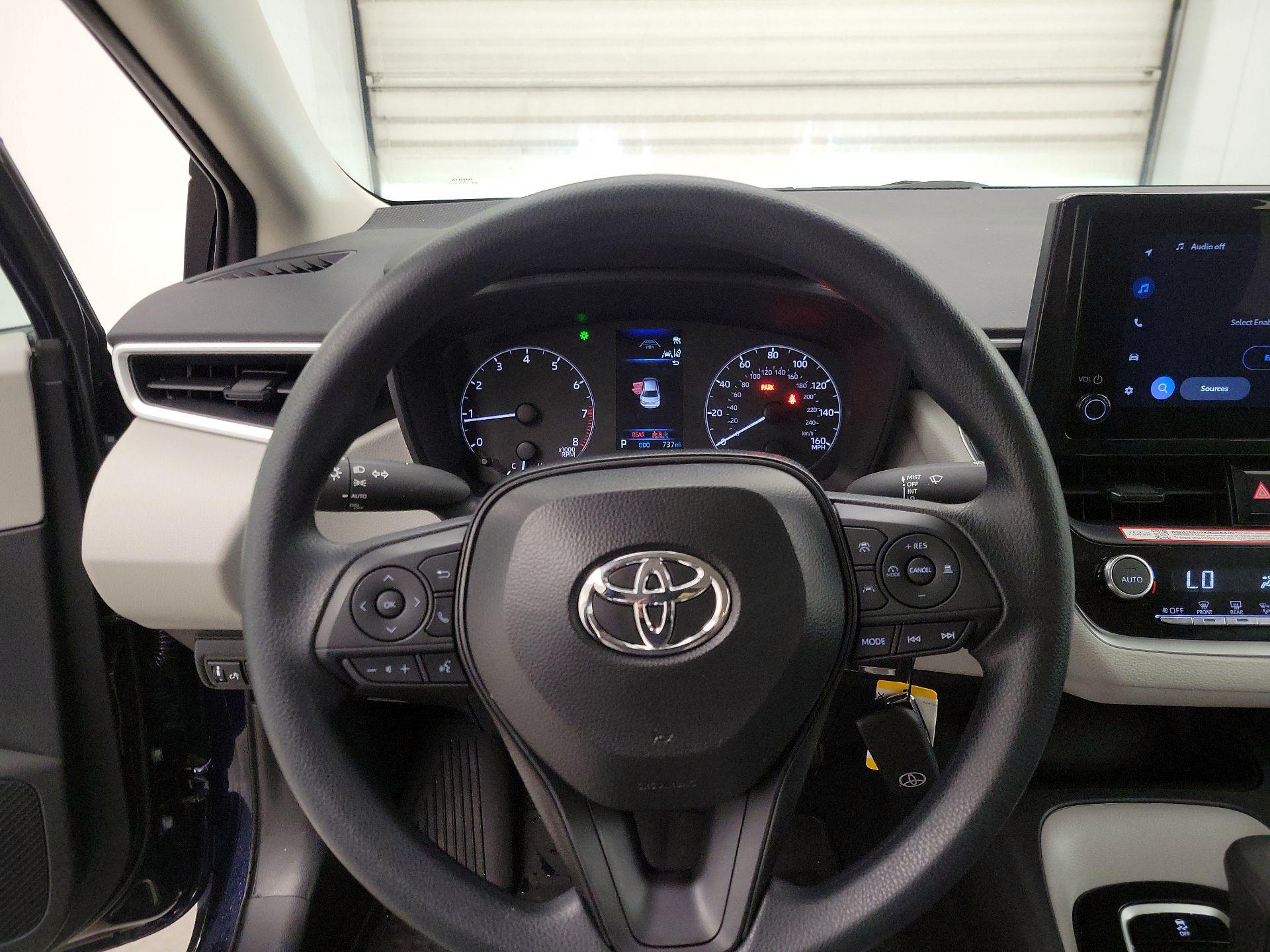 Thumbnail: 2025 Toyota Corolla - 10