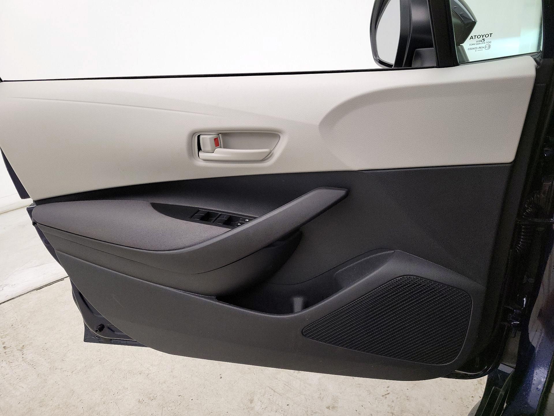 Thumbnail: 2025 Toyota Corolla - 12