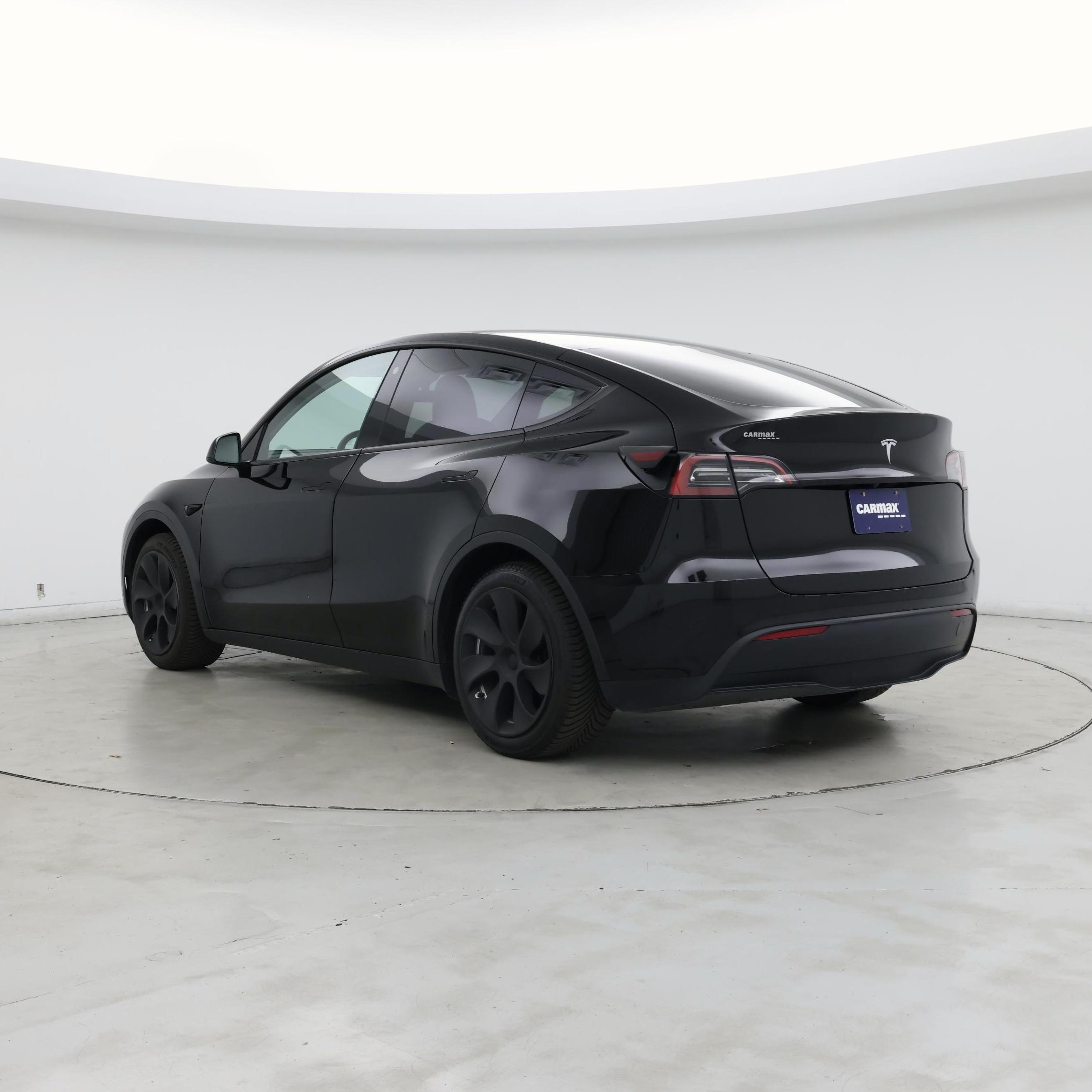 Thumbnail: 2023 Tesla Model Y - 2