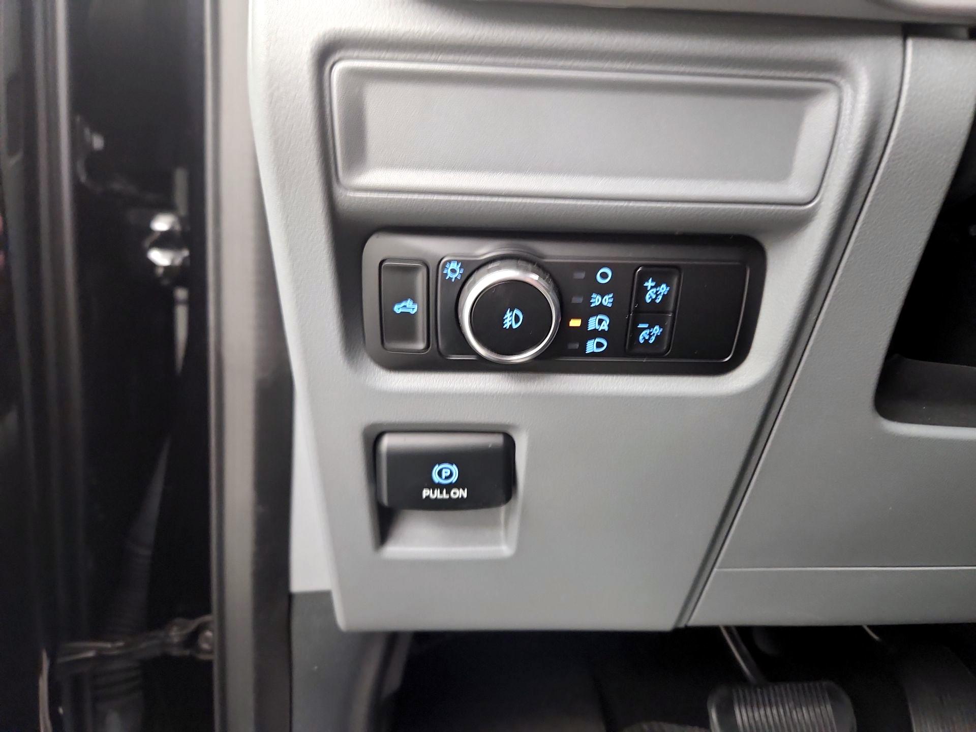 Thumbnail: 2023 Ford F-150 - 11