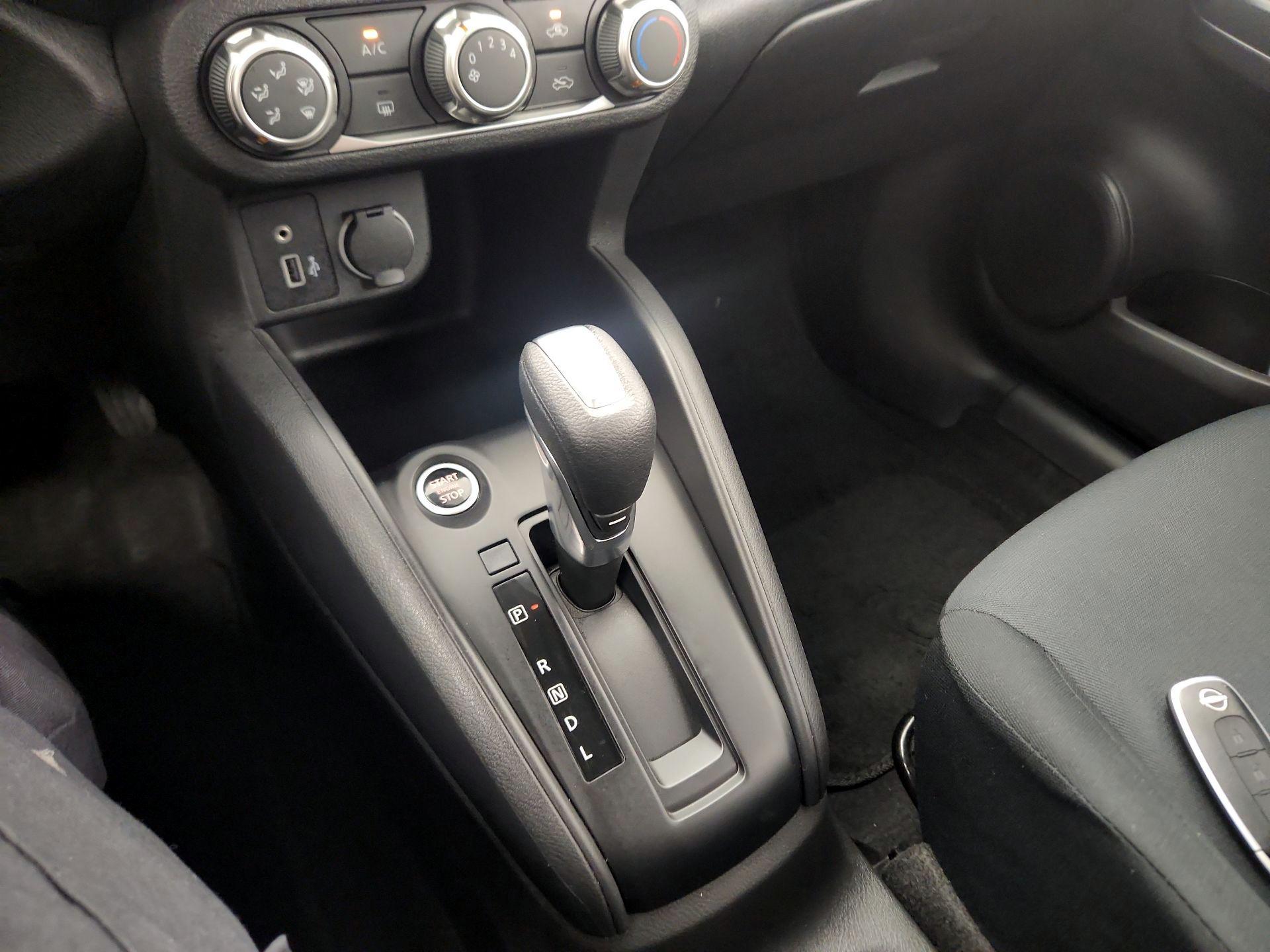 Thumbnail: 2023 Nissan Kicks - 15