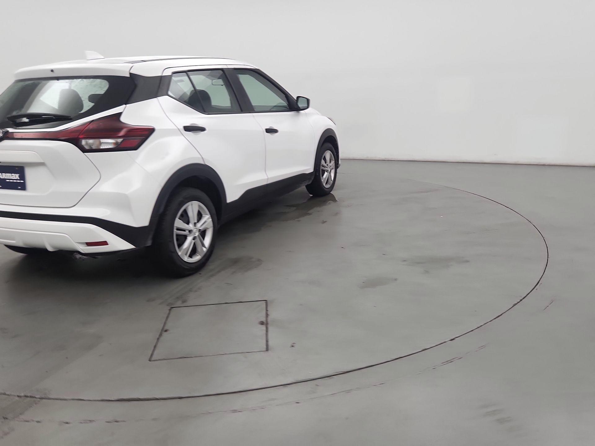 Thumbnail: 2023 Nissan Kicks - 5