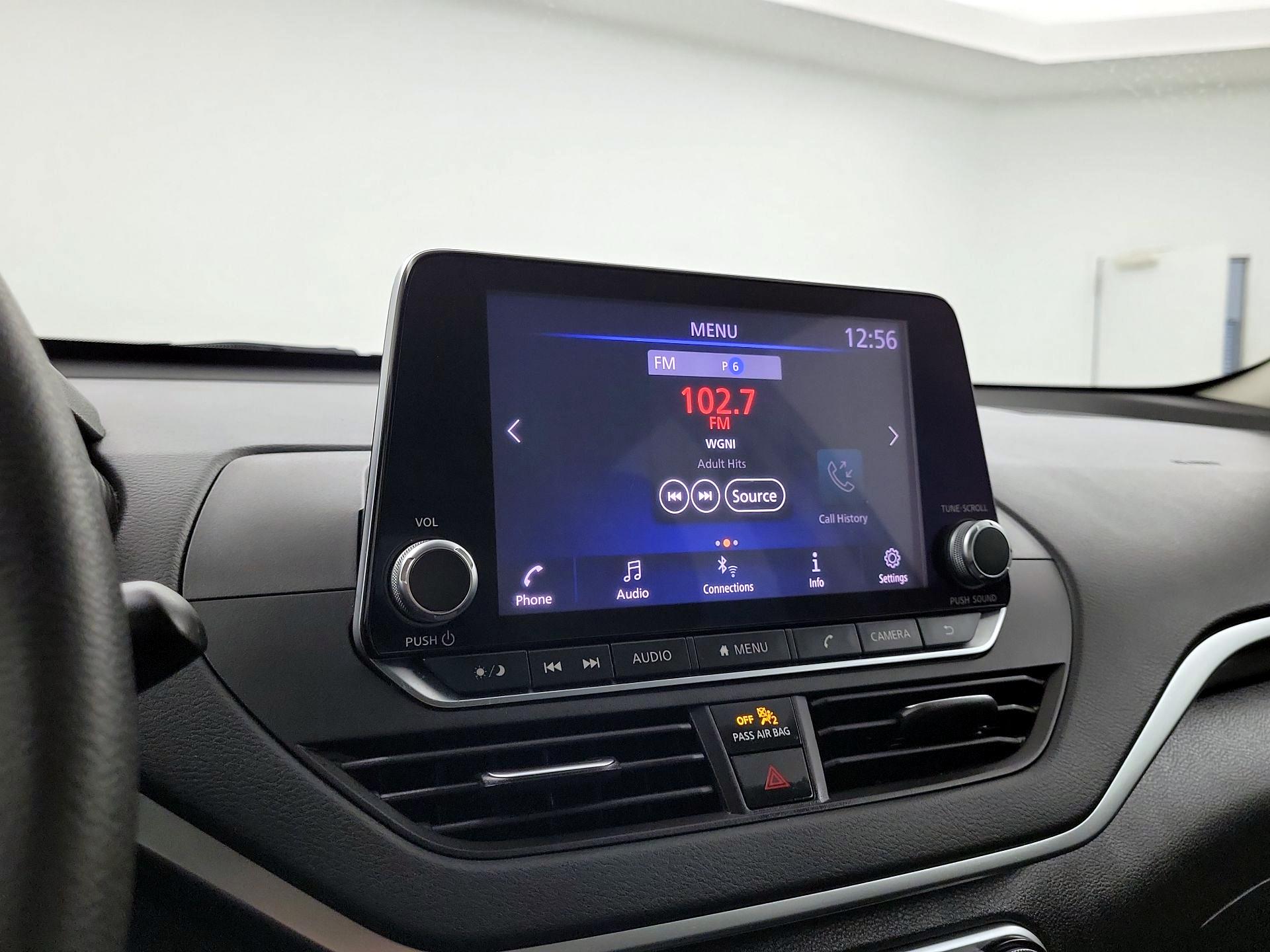 Thumbnail: 2020 Nissan Altima - 13