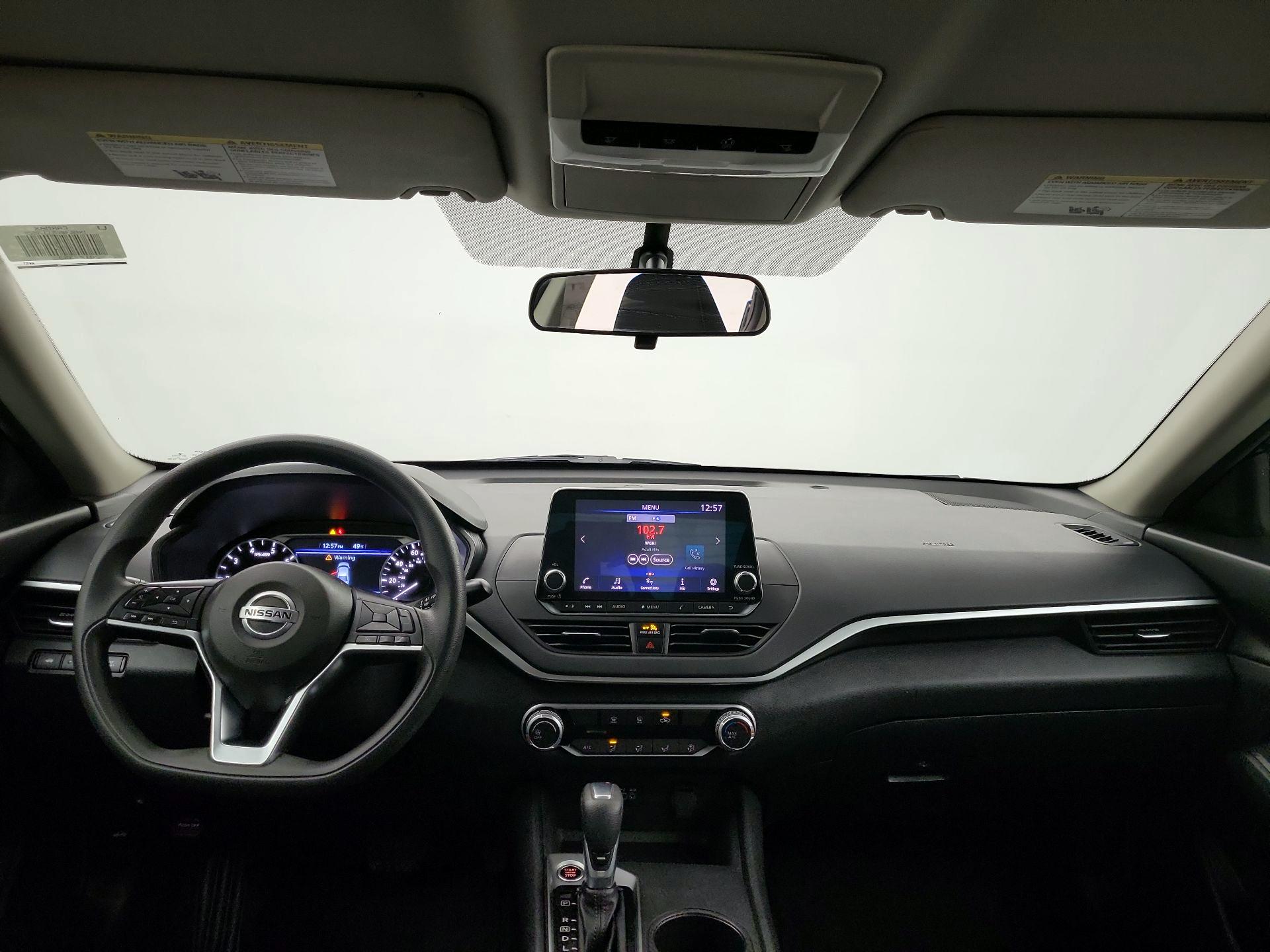 Thumbnail: 2020 Nissan Altima - 8