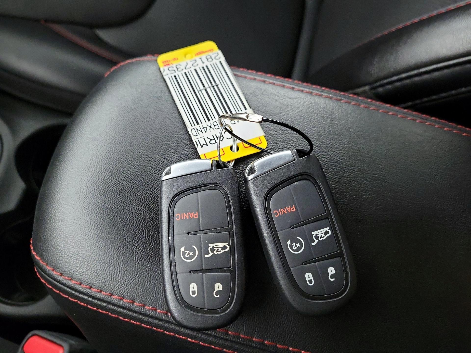 Thumbnail: 2022 Jeep Cherokee - 20