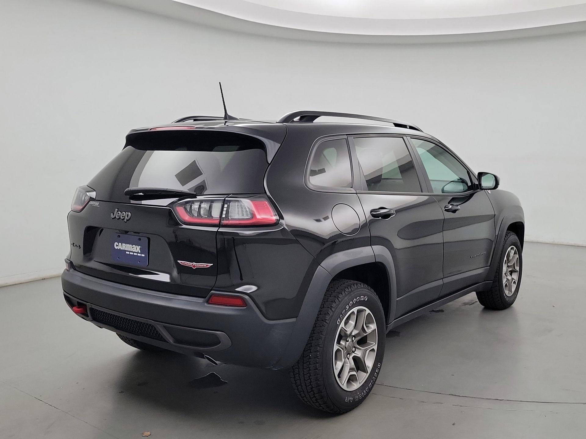 Thumbnail: 2022 Jeep Cherokee - 5