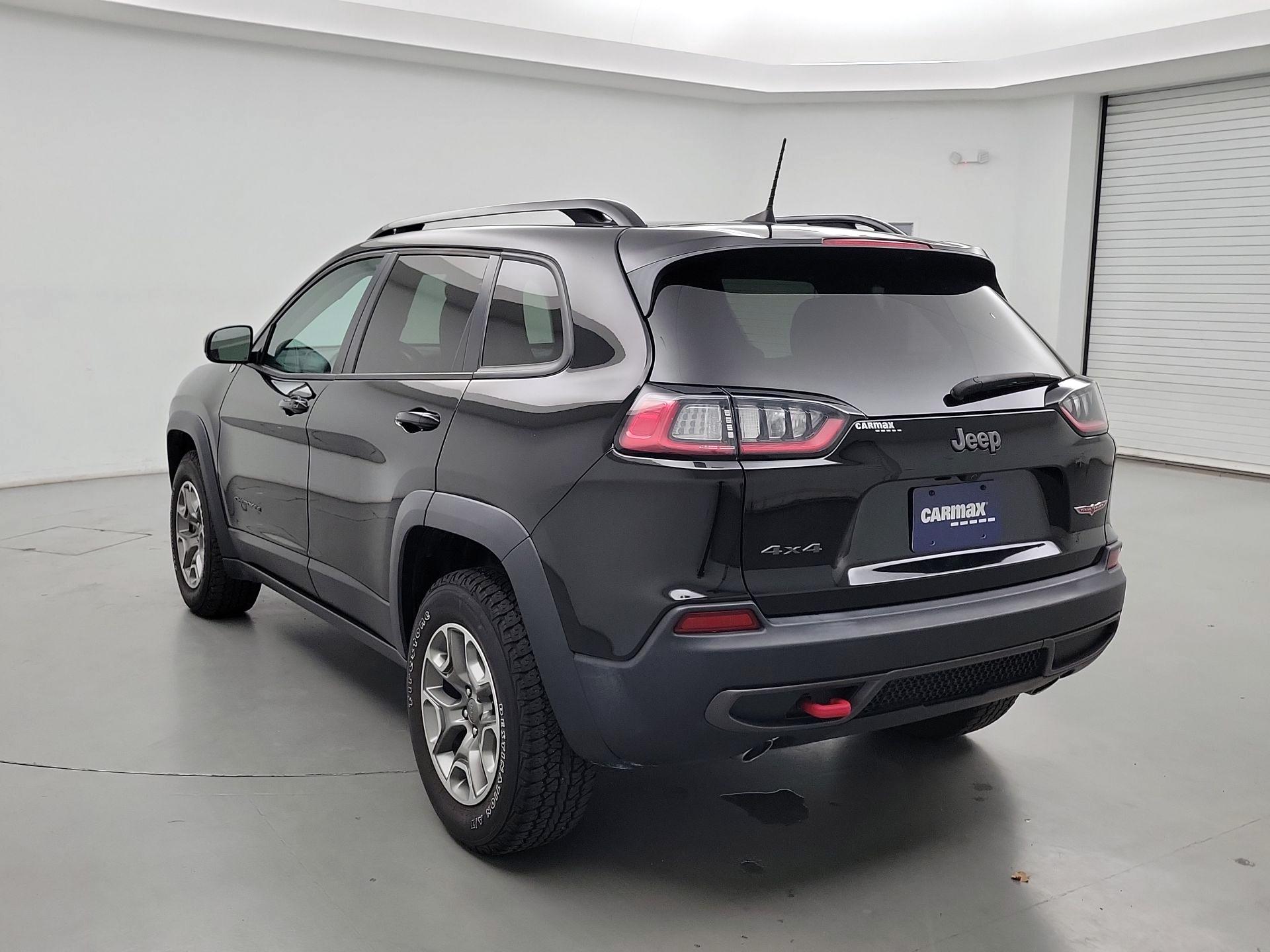 Thumbnail: 2022 Jeep Cherokee - 7