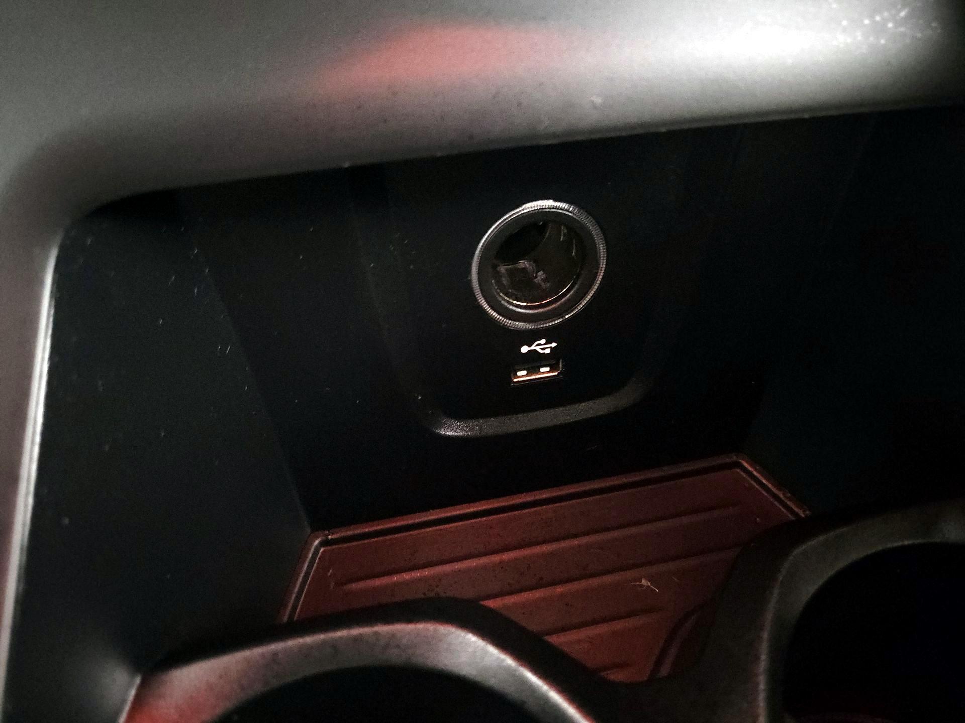 Thumbnail: 2022 BMW X2 - 16