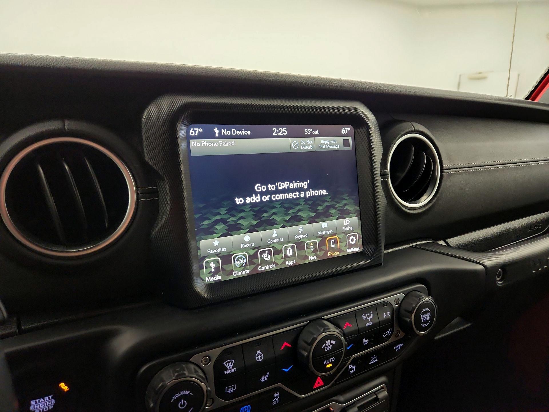 Thumbnail: 2021 Jeep Wrangler - 14