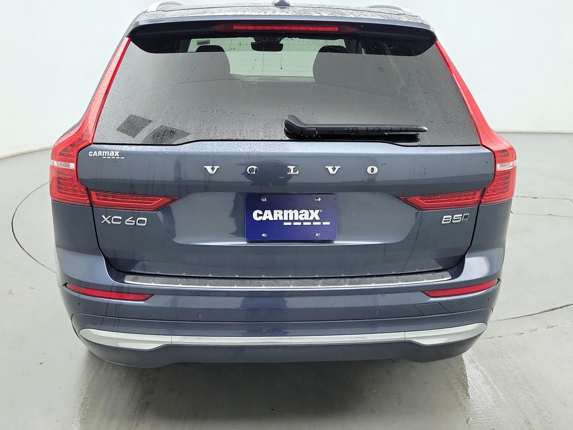 Thumbnail: 2023 Volvo XC60 - 6