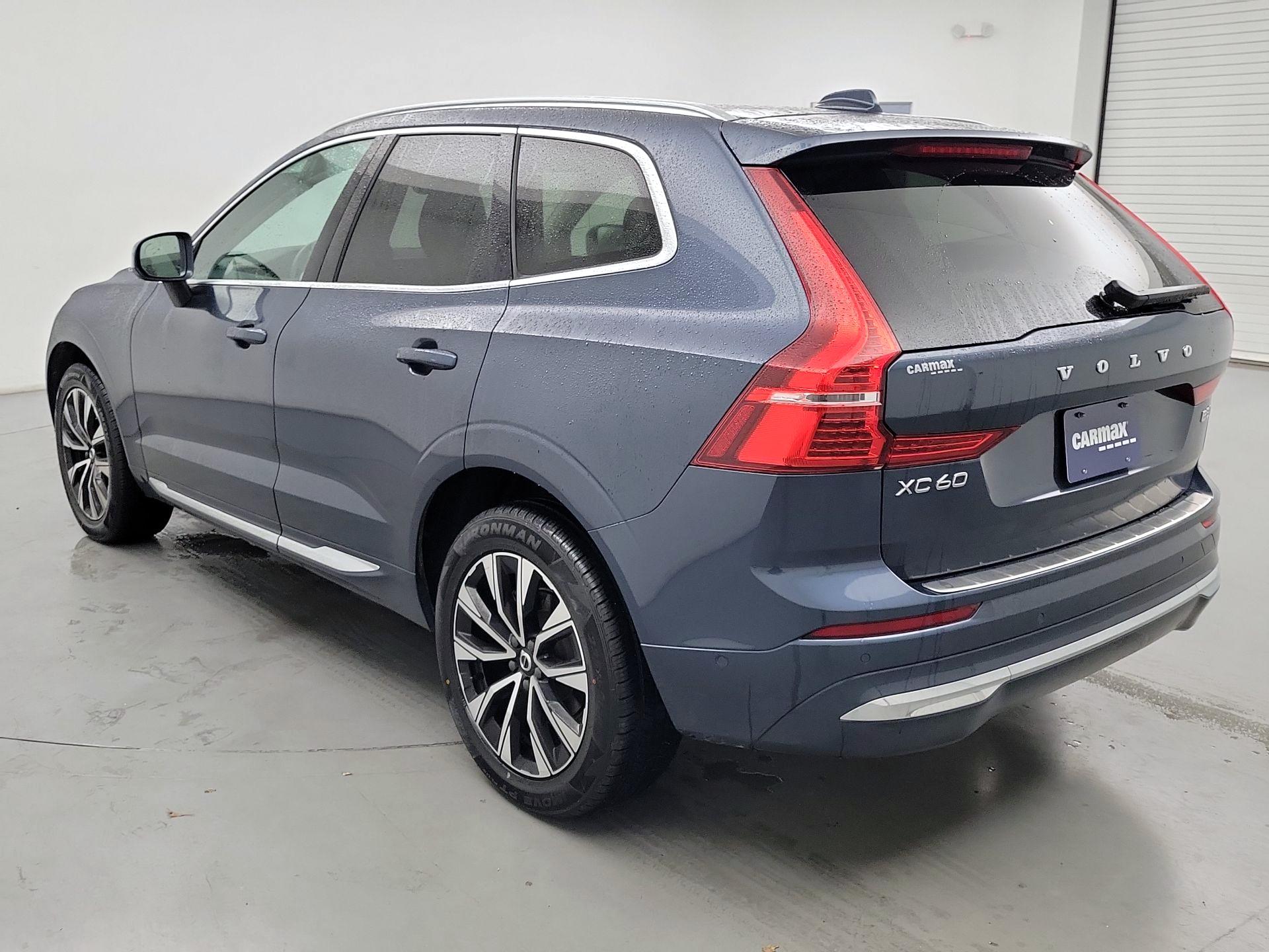 Thumbnail: 2023 Volvo XC60 - 7