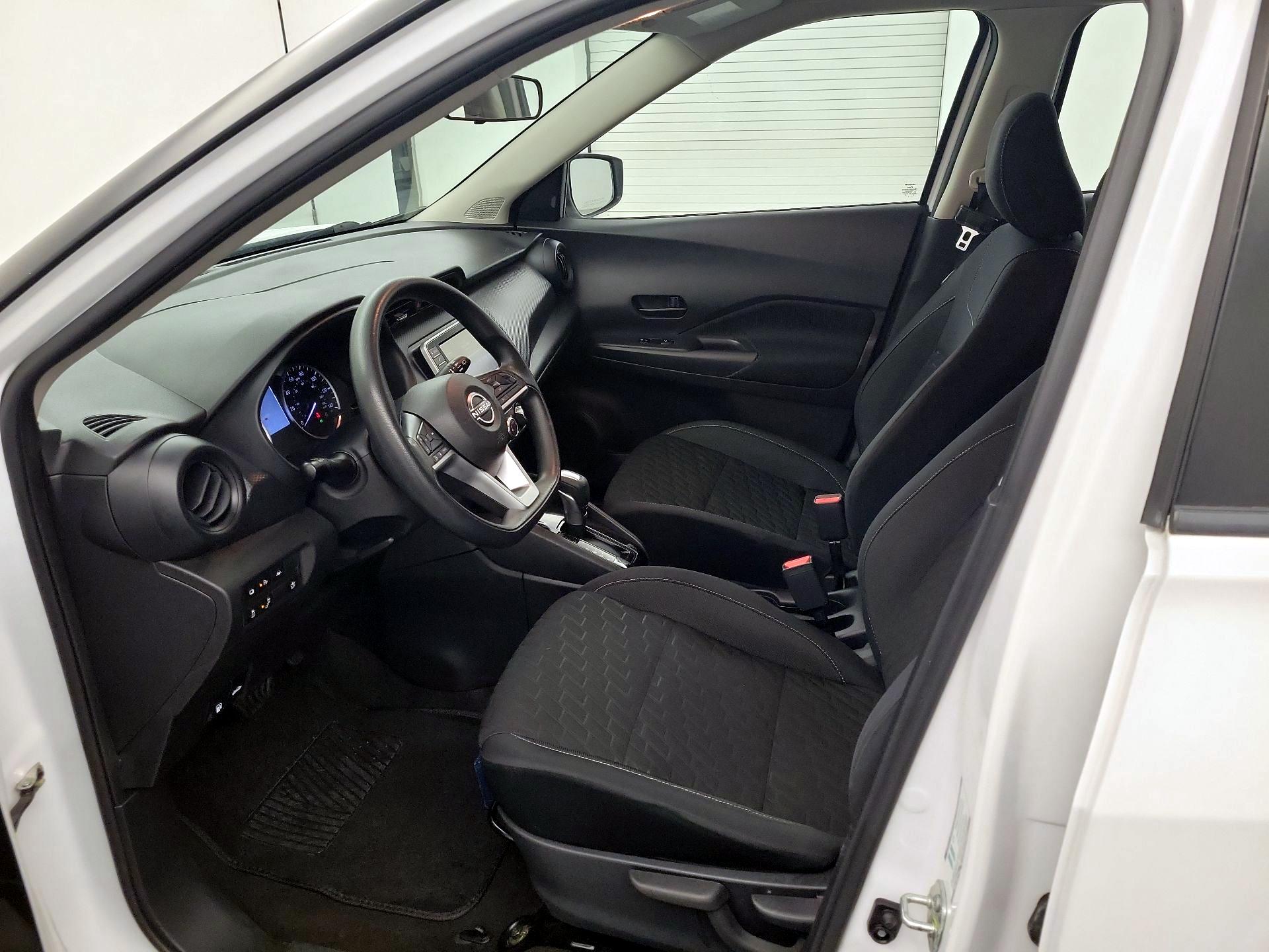 Thumbnail: 2022 Nissan Kicks - 9