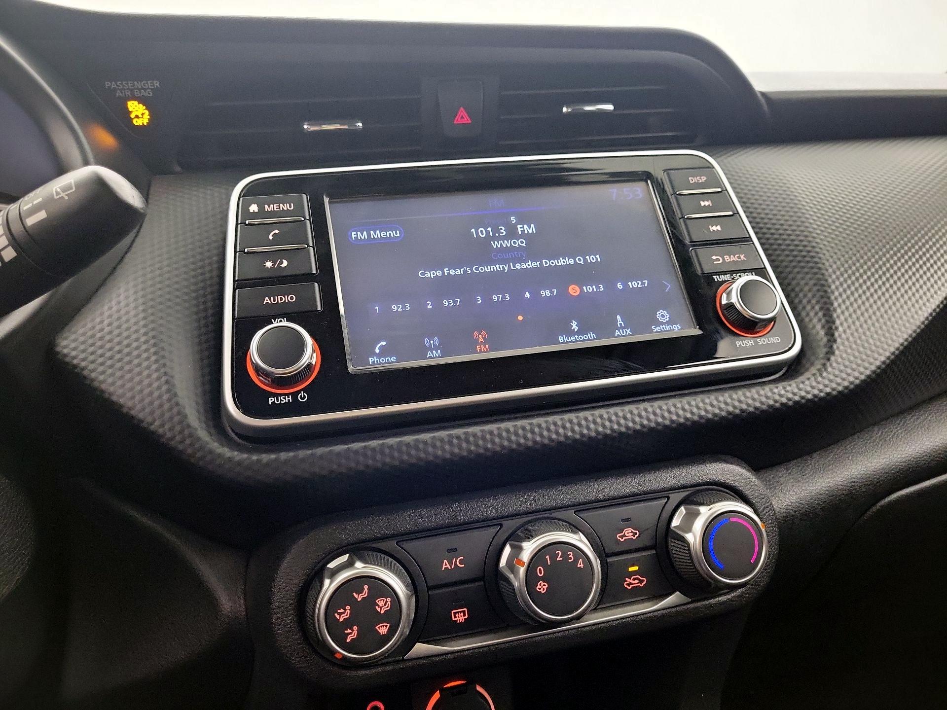 Thumbnail: 2022 Nissan Kicks - 13