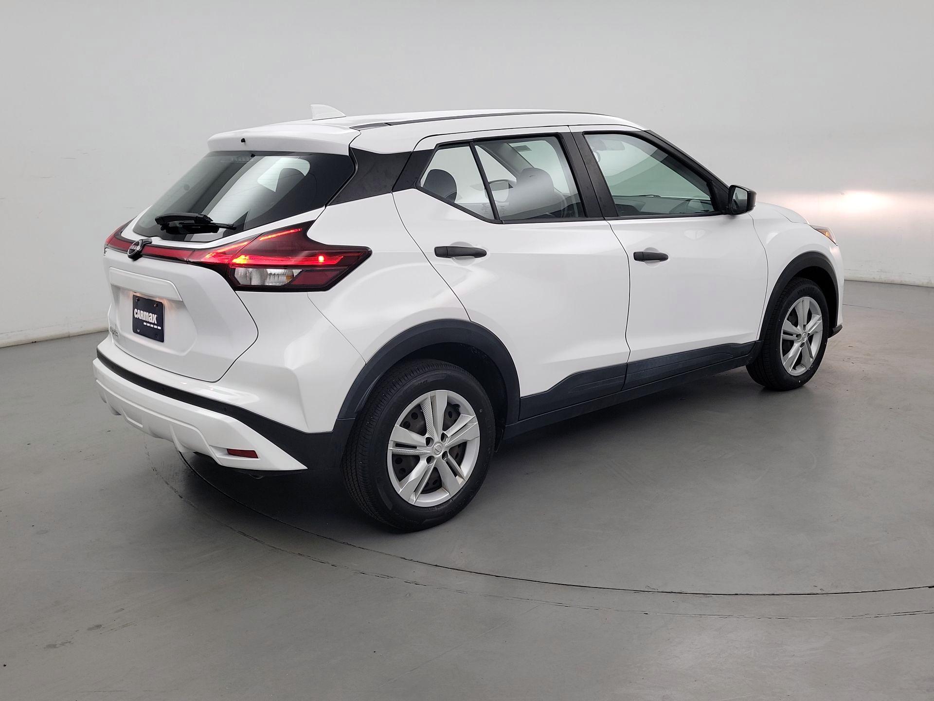 Thumbnail: 2022 Nissan Kicks - 5