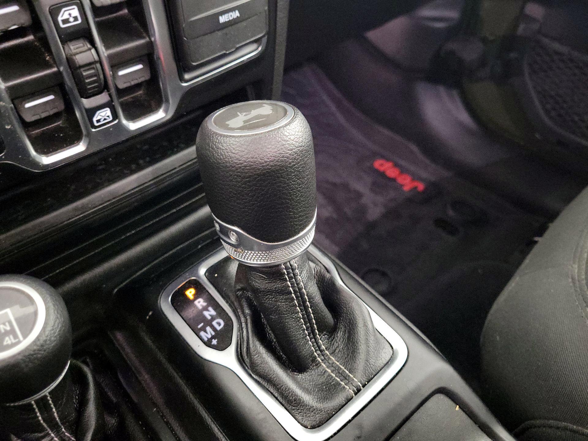 Thumbnail: 2021 Jeep Wrangler - 15