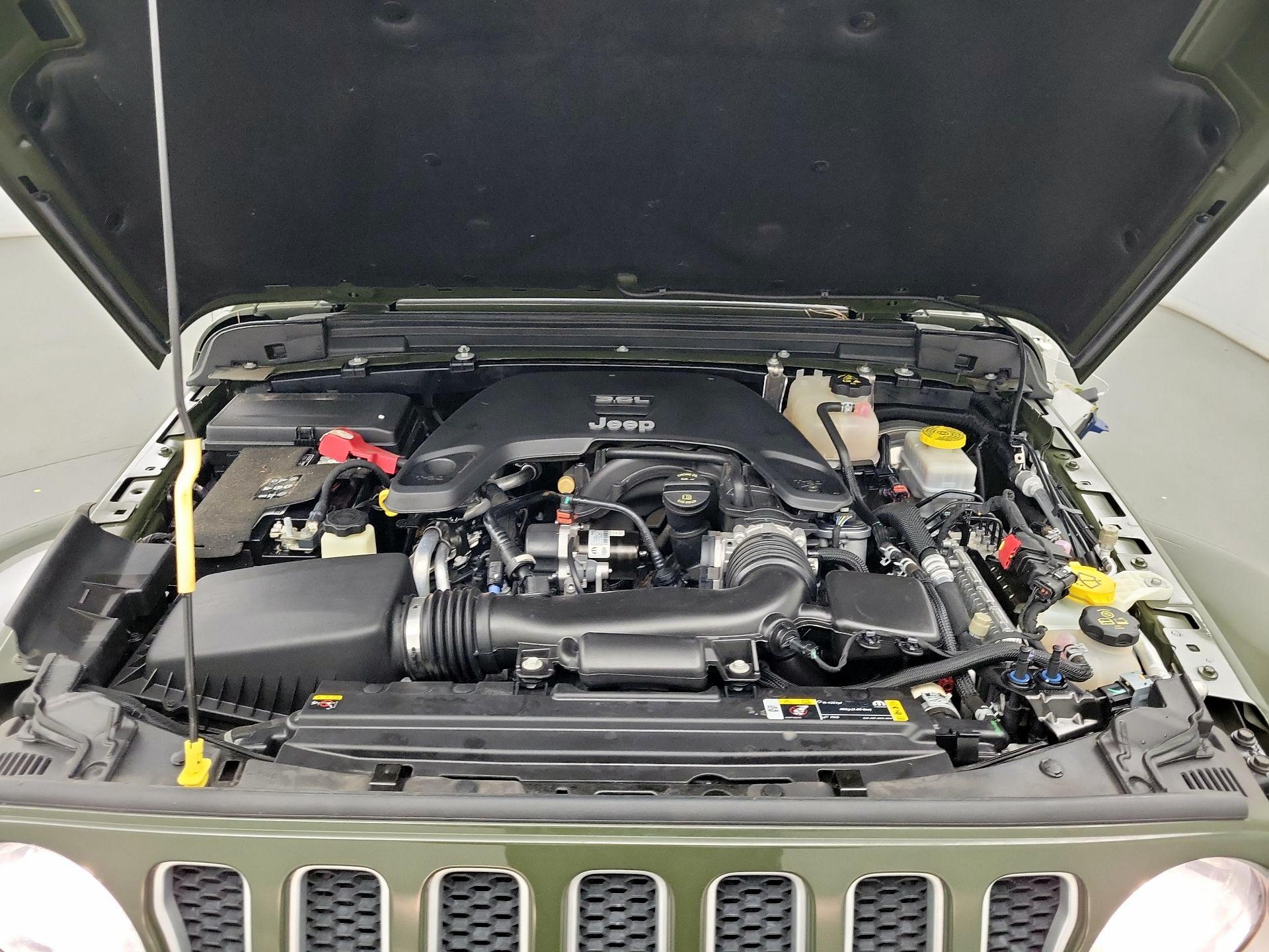 Thumbnail: 2021 Jeep Wrangler - 19