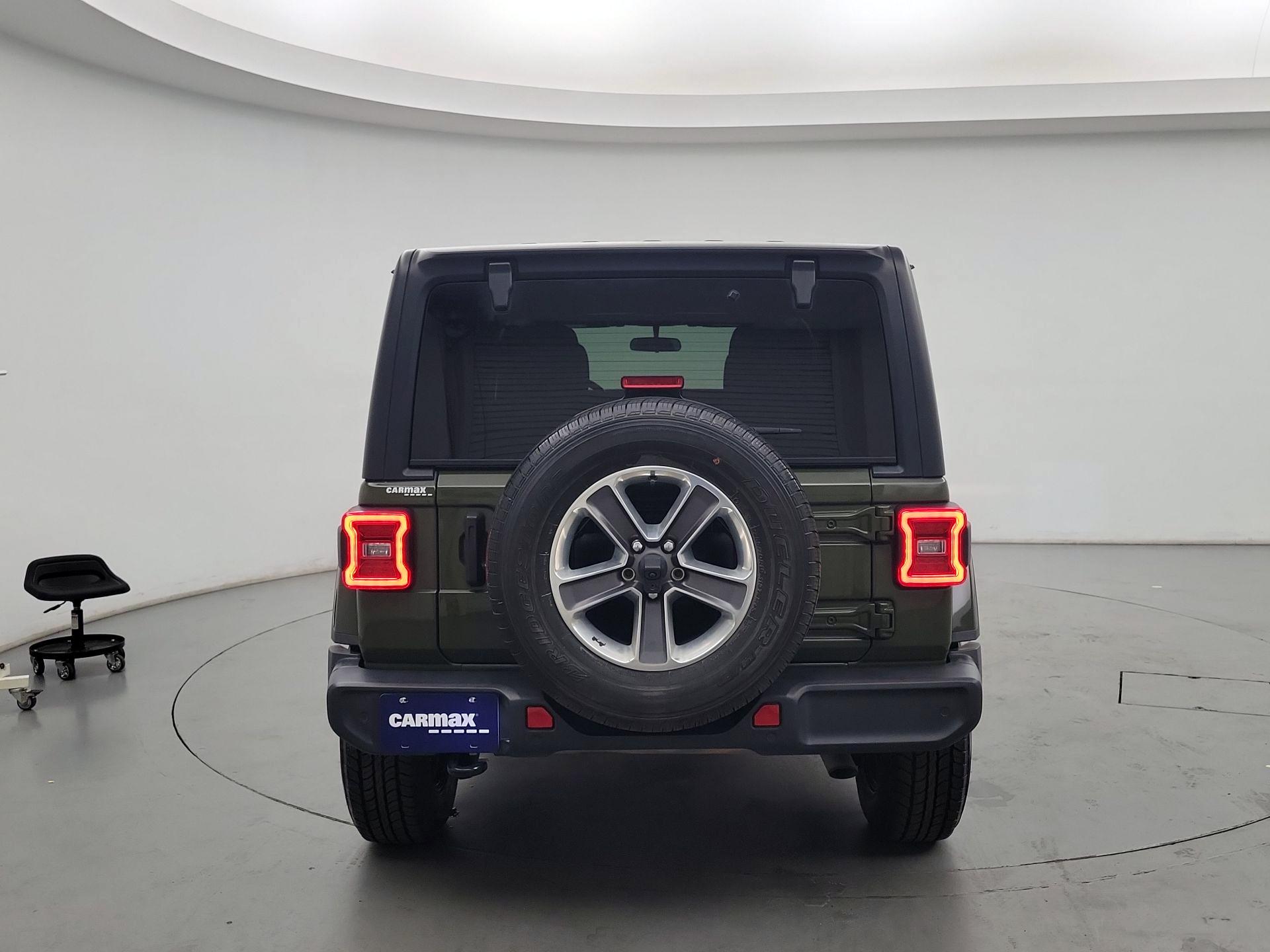 Thumbnail: 2021 Jeep Wrangler - 6