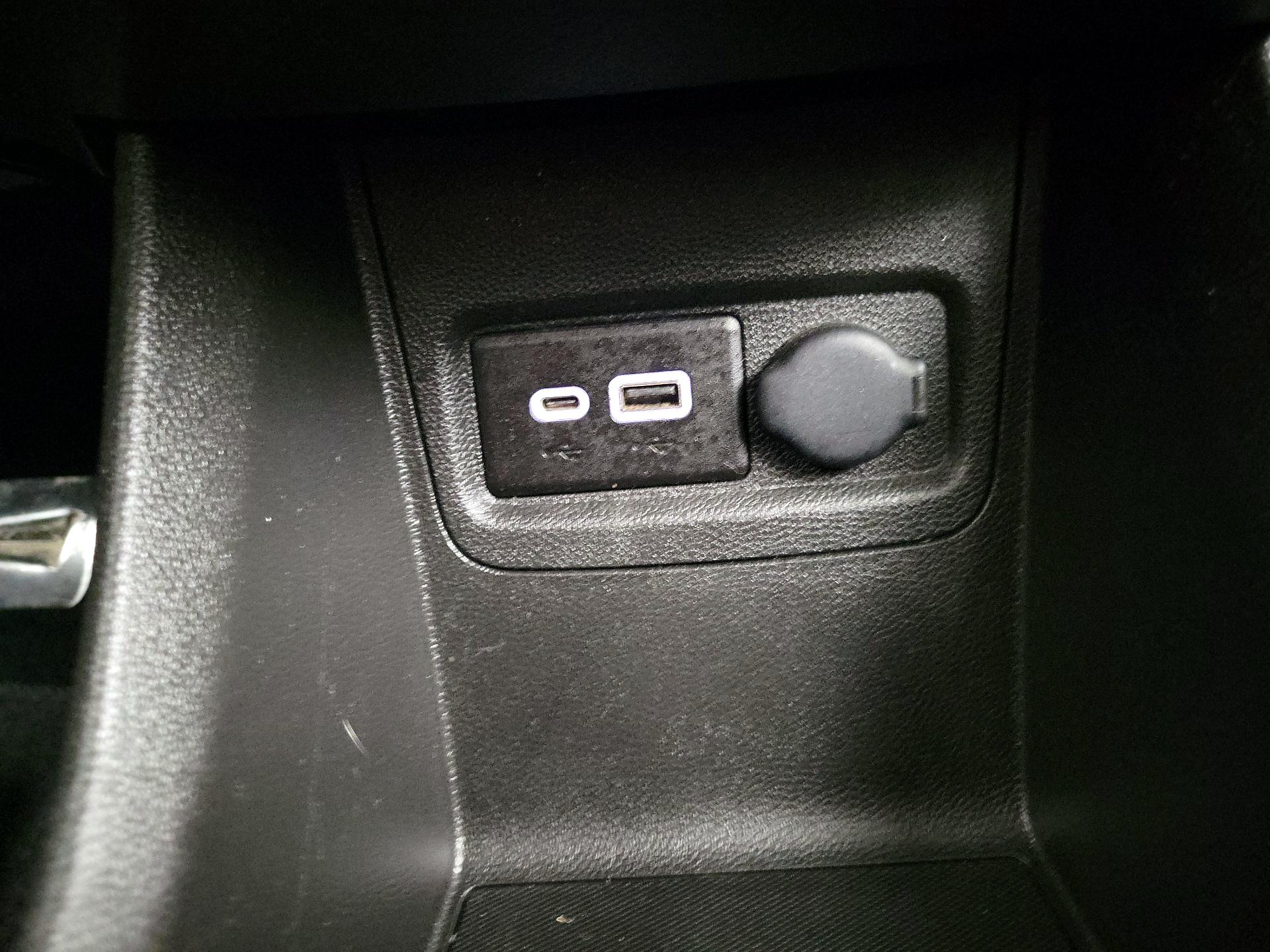 Thumbnail: 2020 Chevrolet Spark - 16