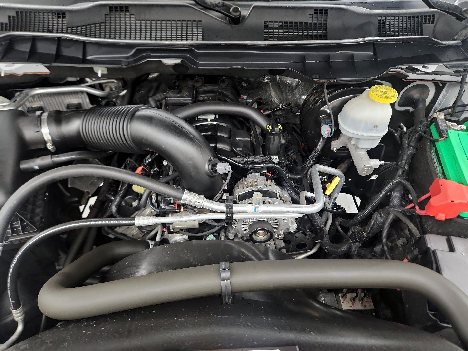 Thumbnail: 2020 RAM 1500 Classic - 18