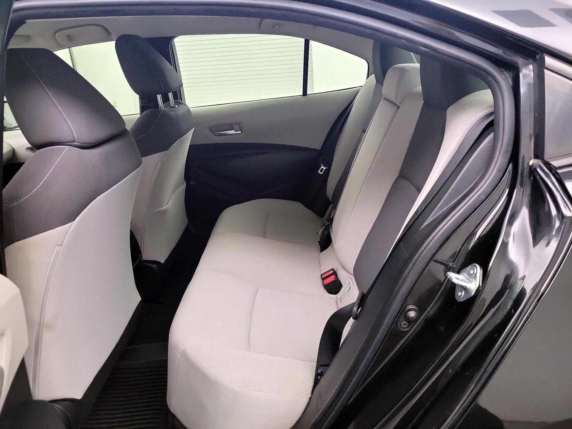 Thumbnail: 2021 Toyota Corolla - 17