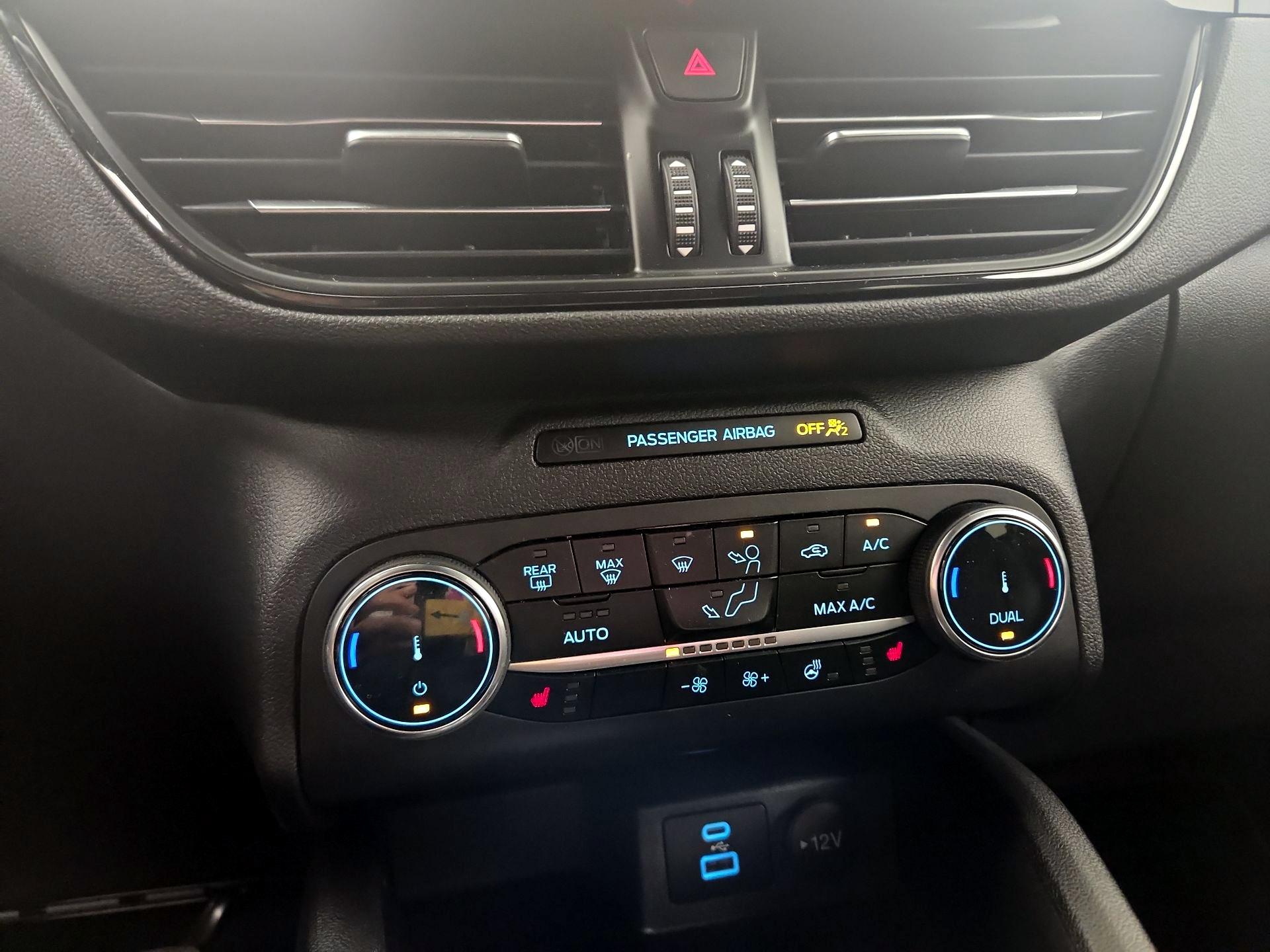 Thumbnail: 2023 Ford Escape - 13