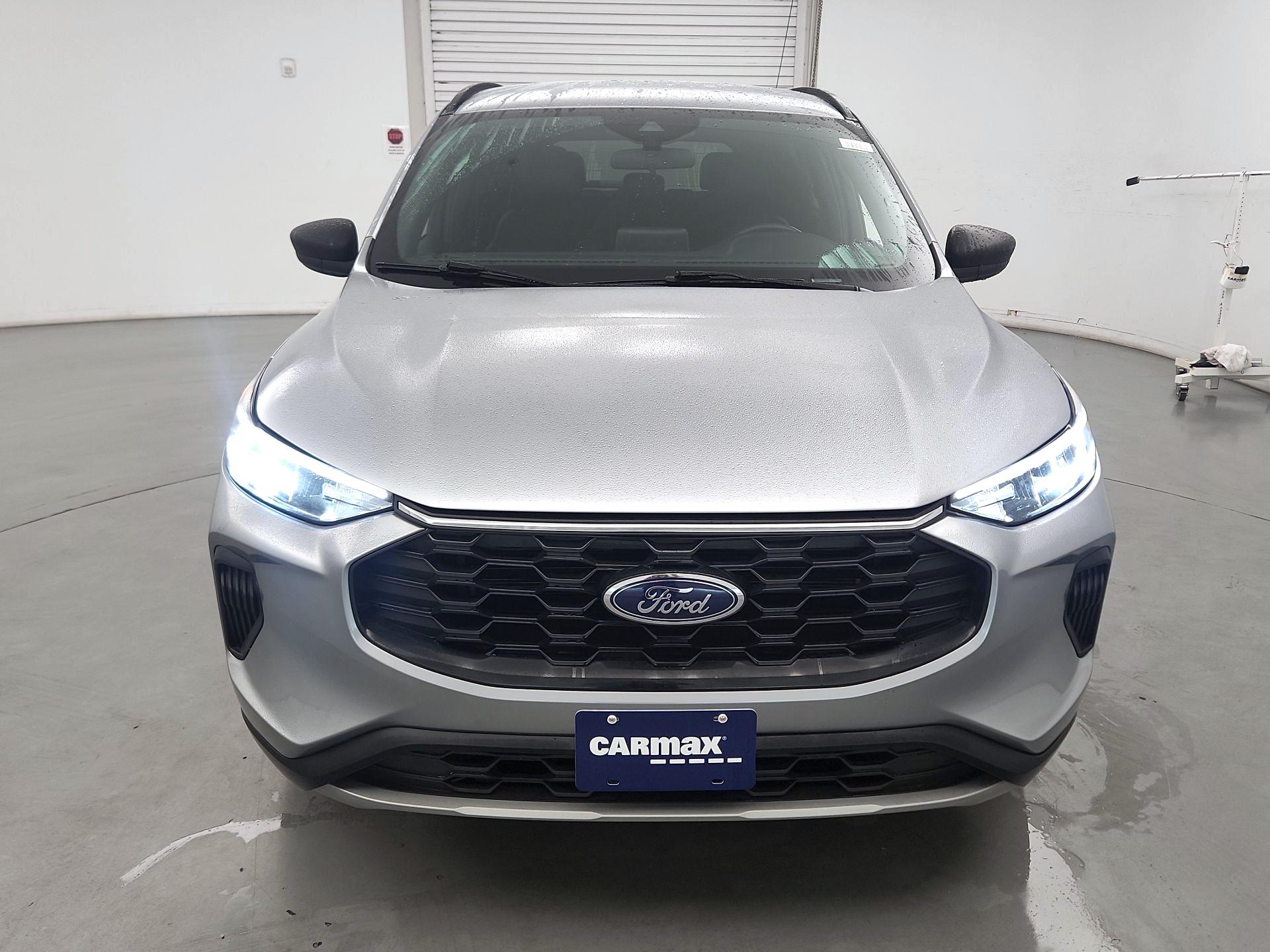 Thumbnail: 2023 Ford Escape - 2