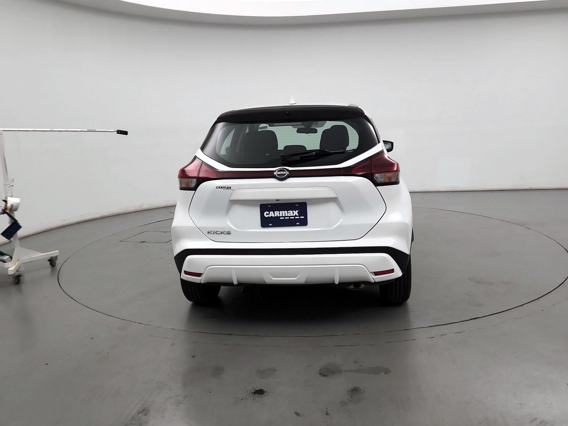 Thumbnail: 2023 Nissan Kicks - 6