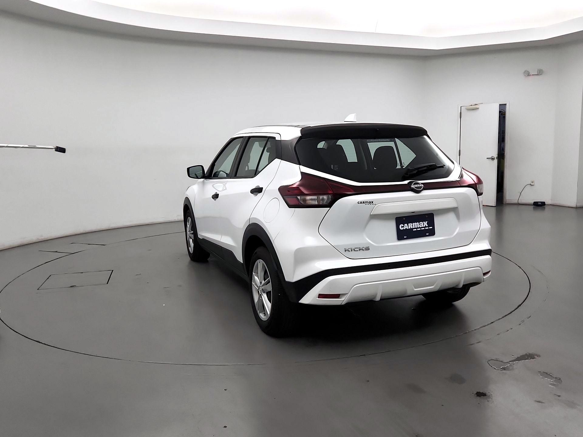 Thumbnail: 2023 Nissan Kicks - 7