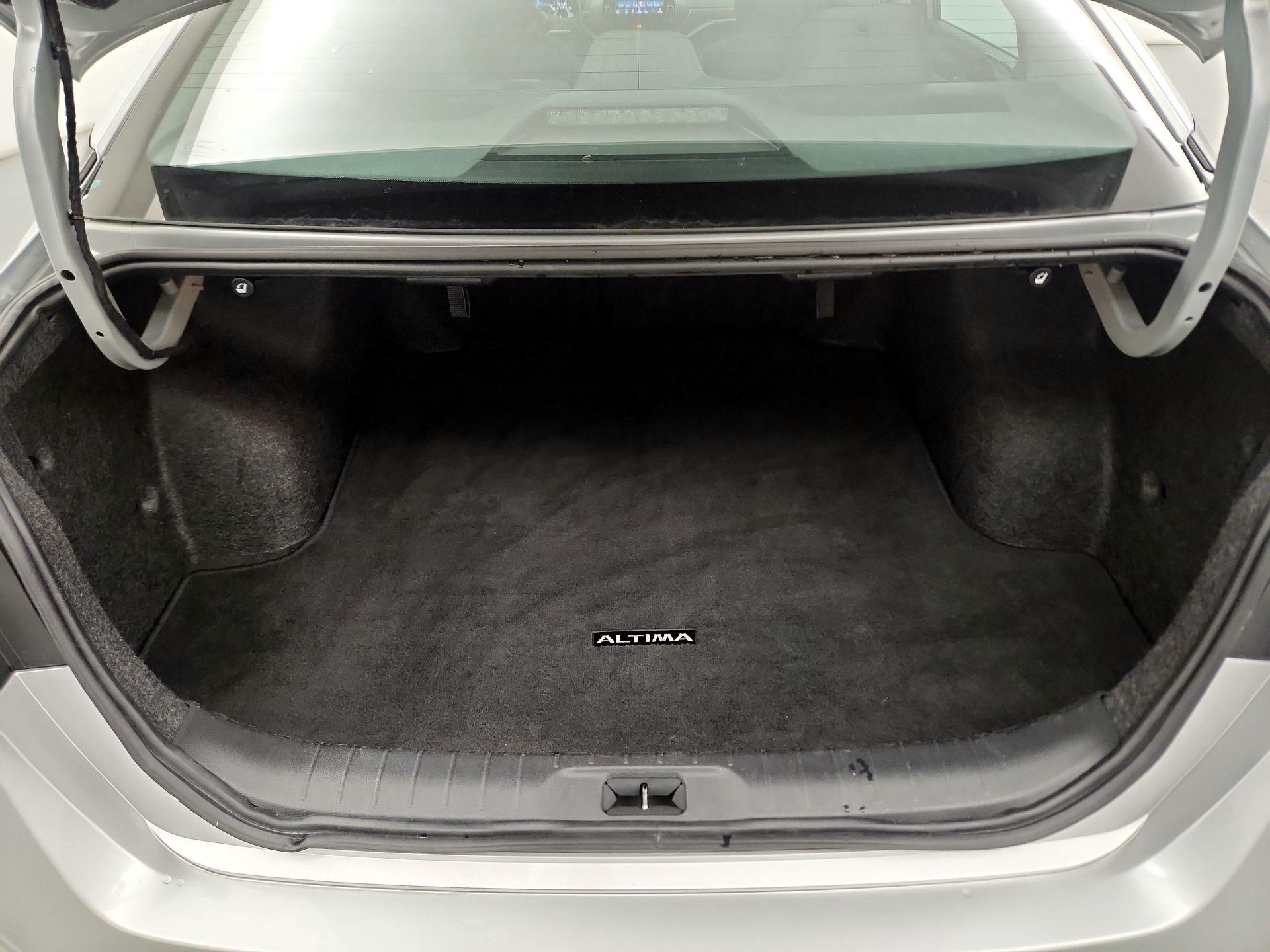 Thumbnail: 2024 Nissan Altima - 18