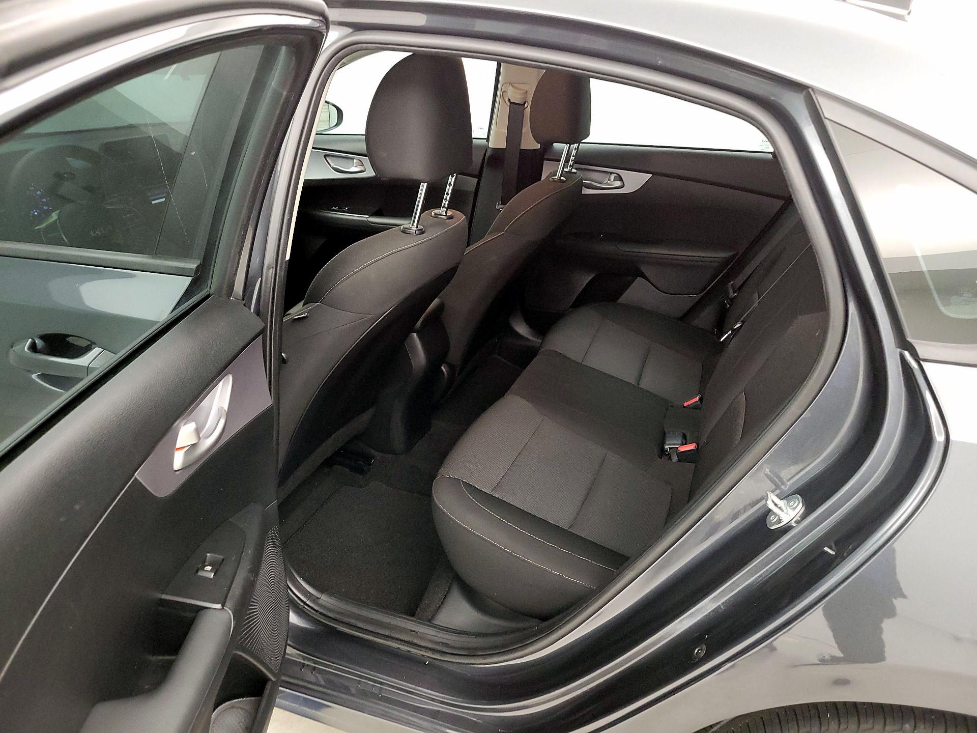 Thumbnail: 2024 Kia Forte - 19