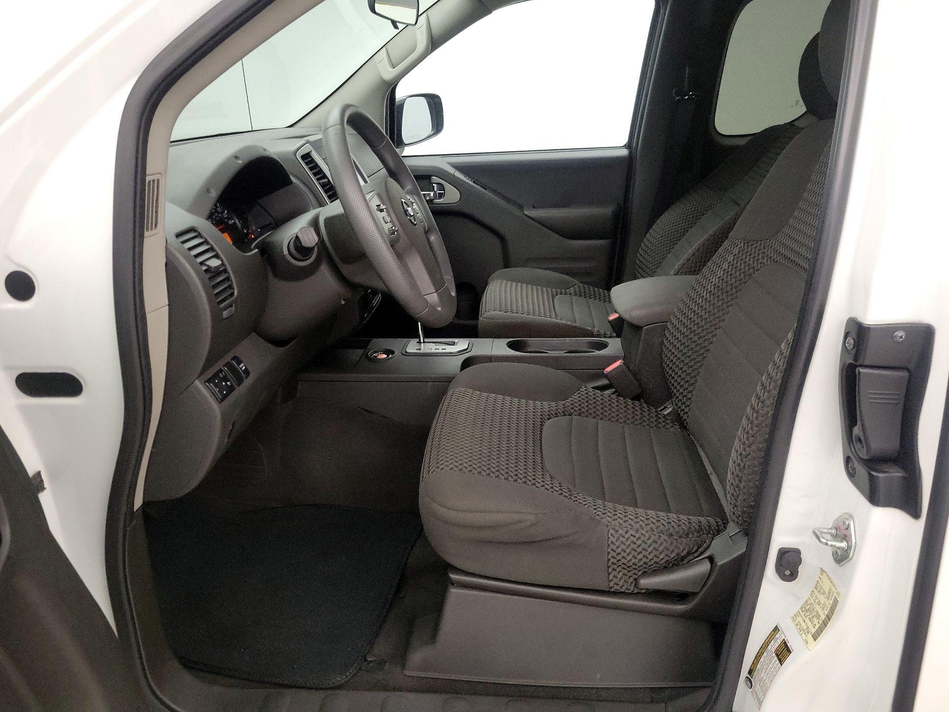 Thumbnail: 2021 Nissan Frontier - 11