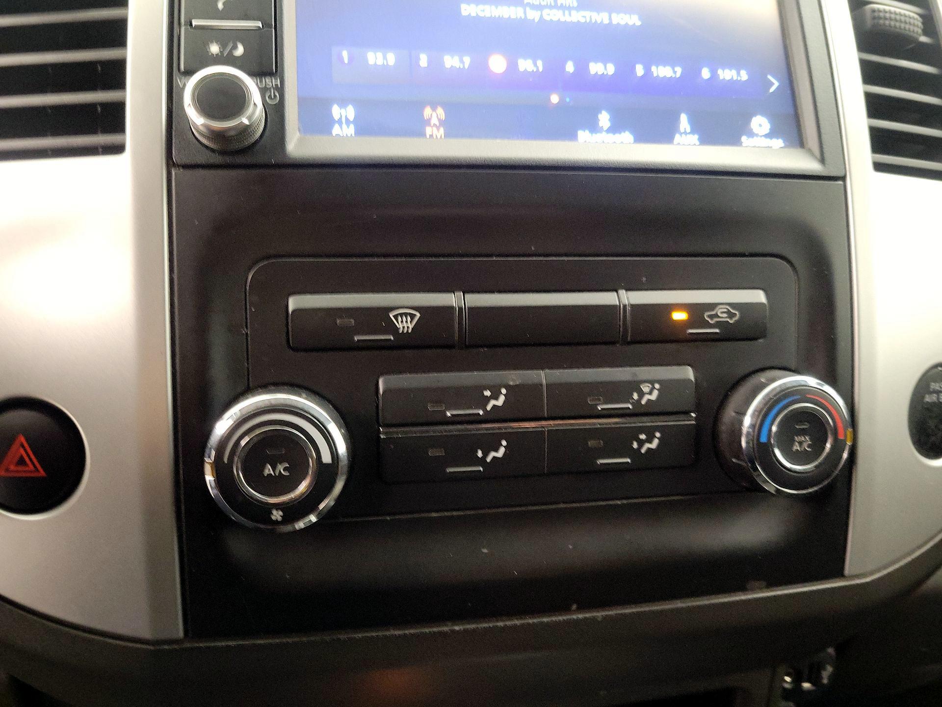 Thumbnail: 2021 Nissan Frontier - 16