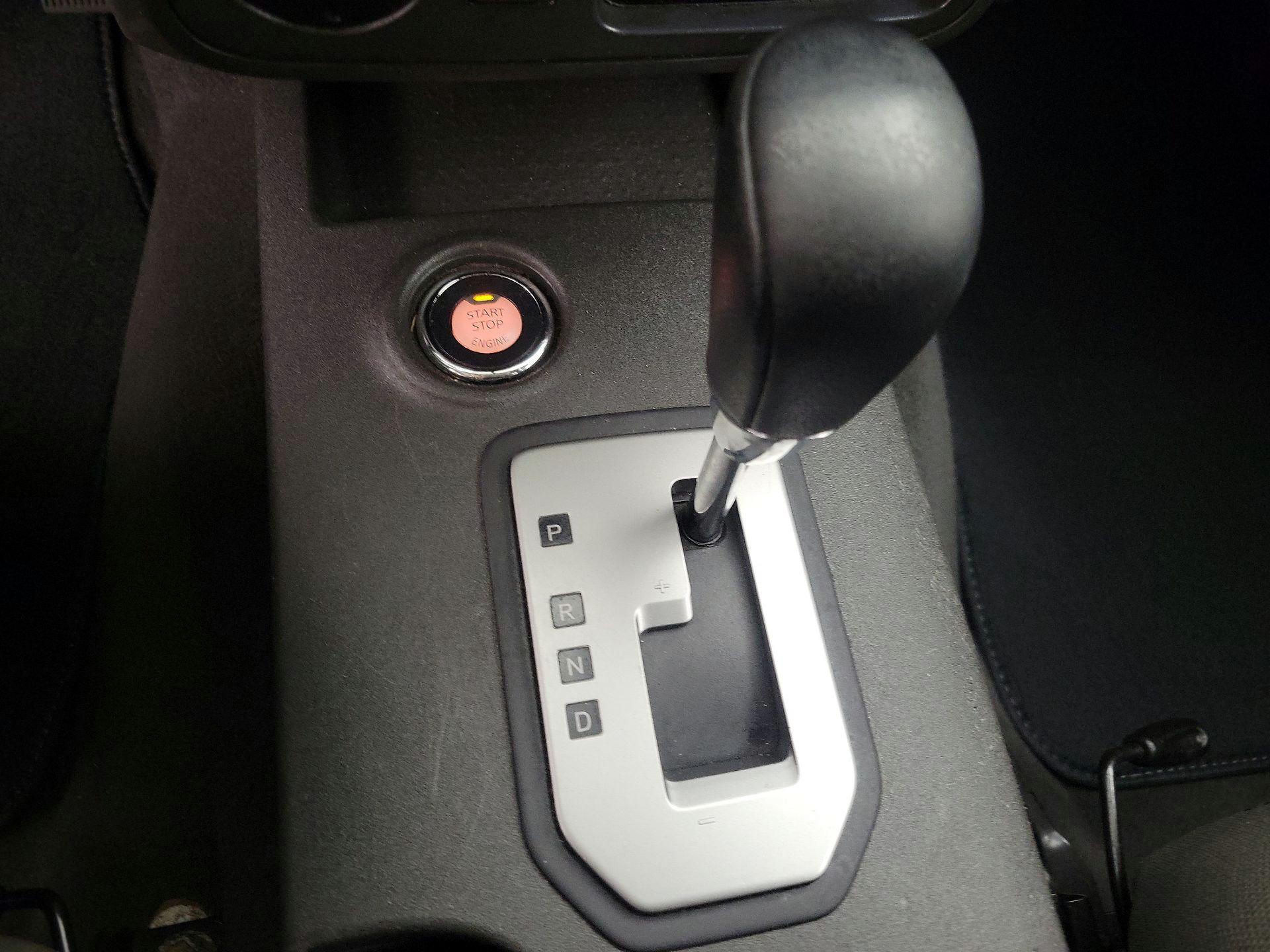 Thumbnail: 2021 Nissan Frontier - 17