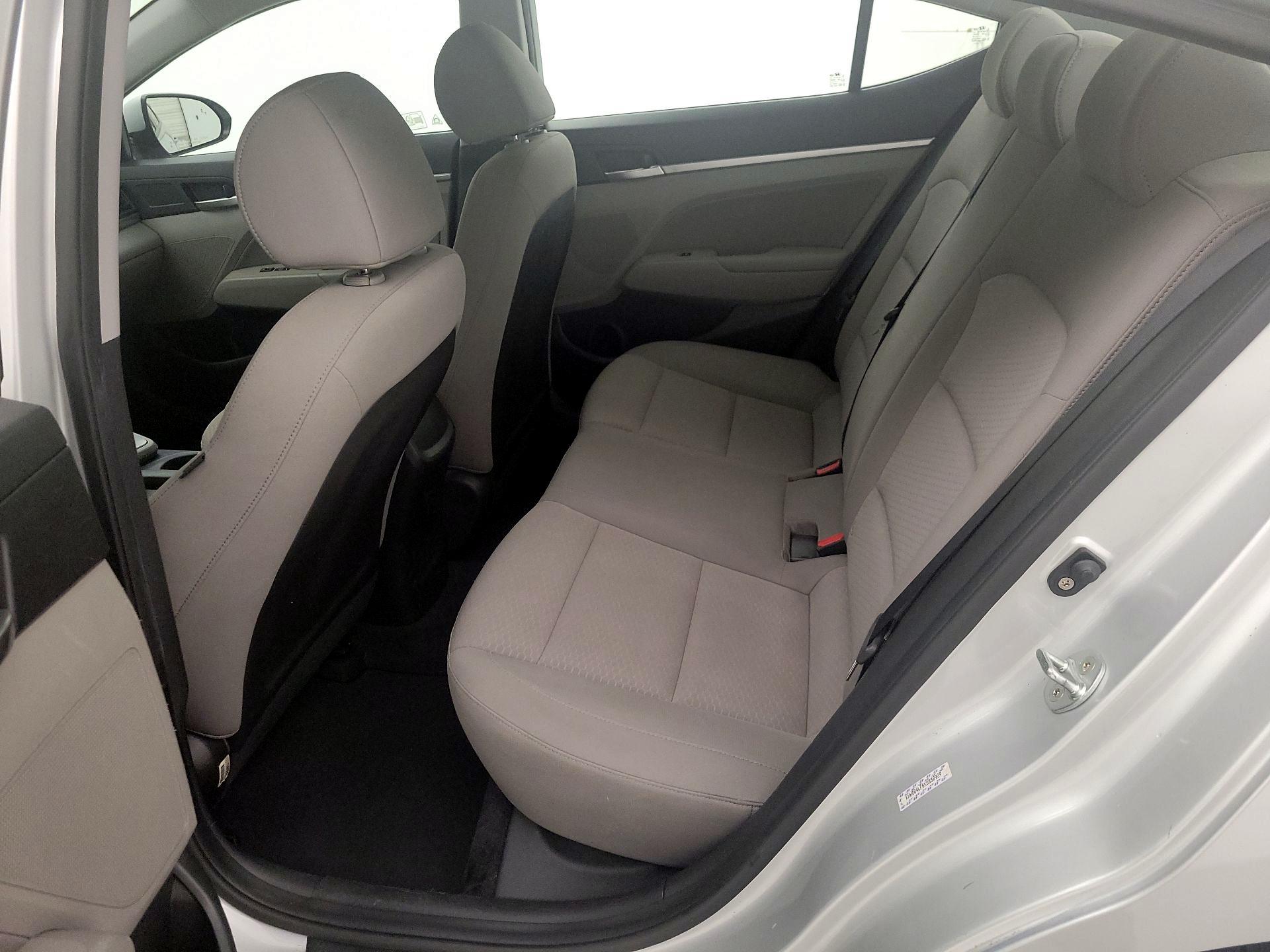 Thumbnail: 2019 Hyundai Elantra - 19