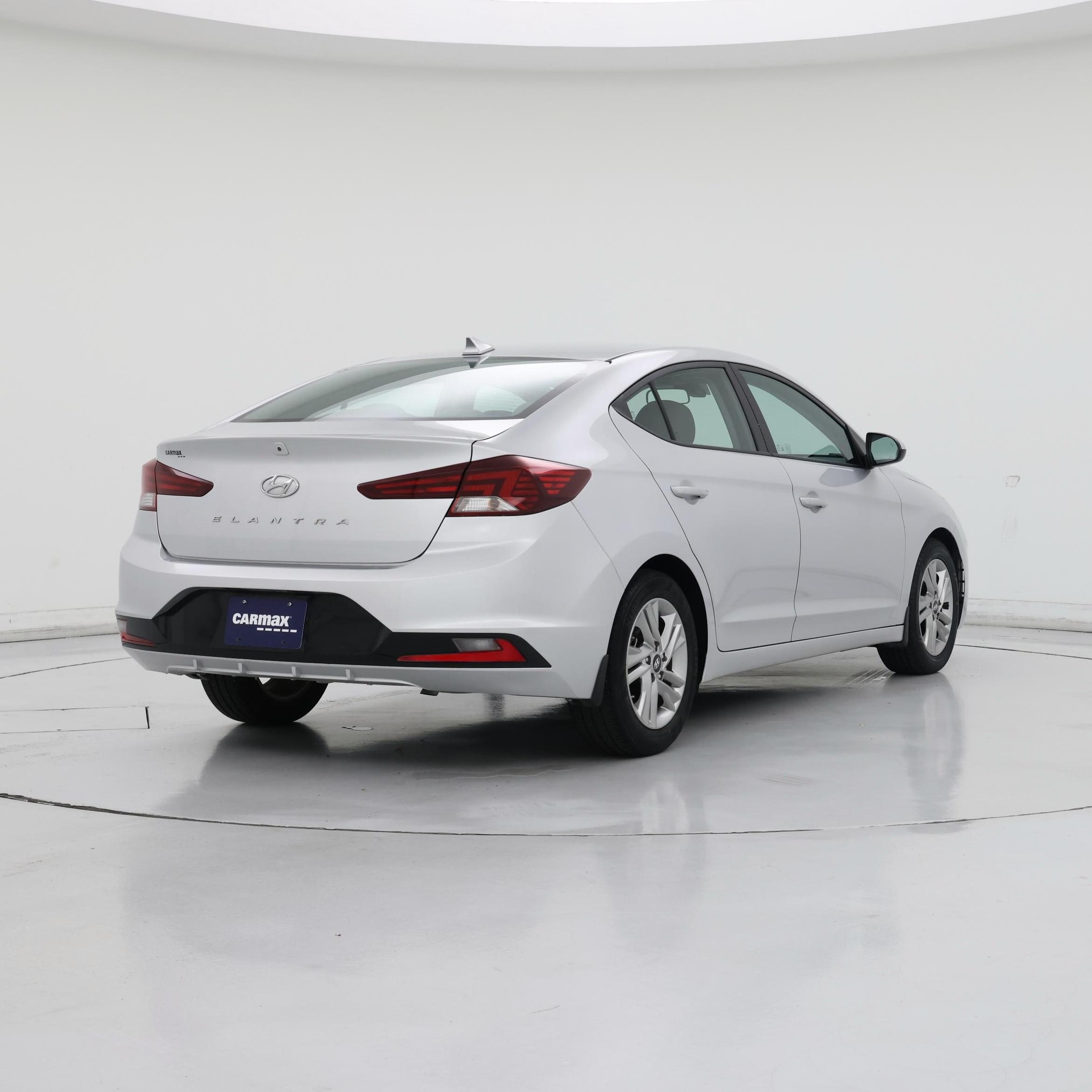 Thumbnail: 2019 Hyundai Elantra - 8