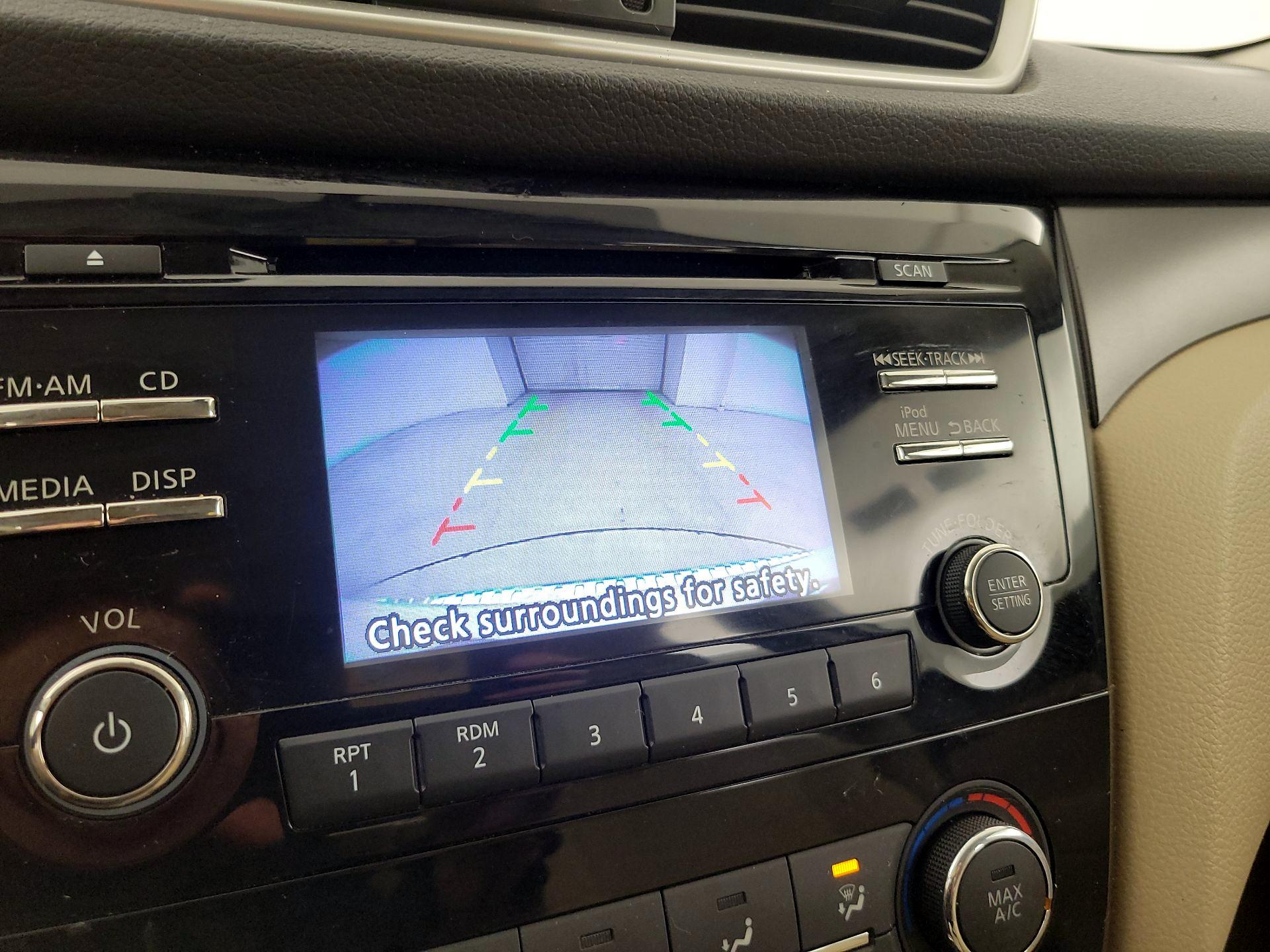 Thumbnail: 2014 Nissan Rogue - 14